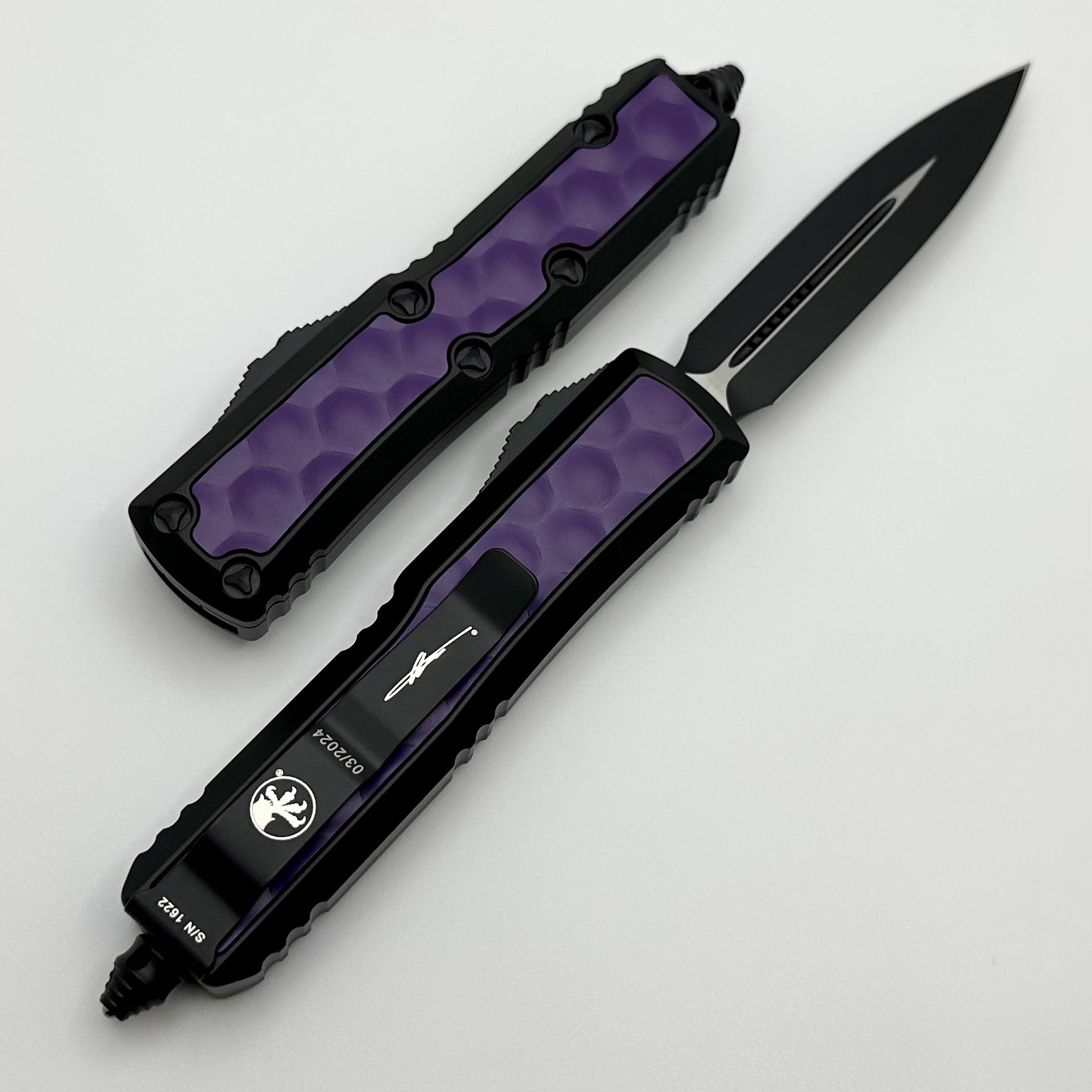 Premium Microtech Daytona Black D/E Knife with Purple Bubble Inlays - Signature Series 126-1BIPUS