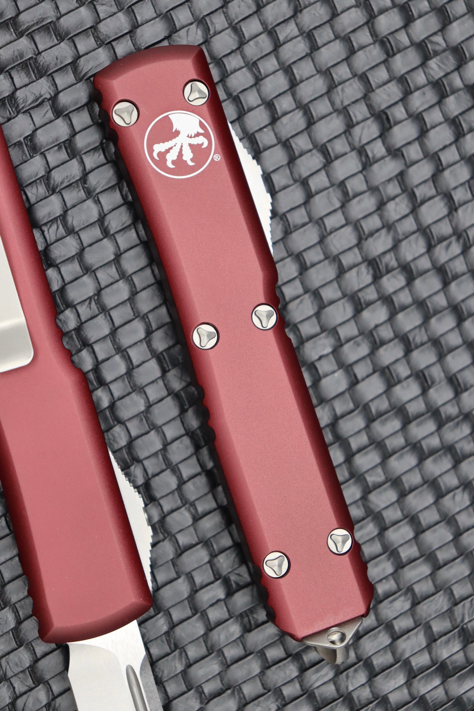 Premium Microtech Ultratech Single Edge Knife - Stonewash & Merlot Finish