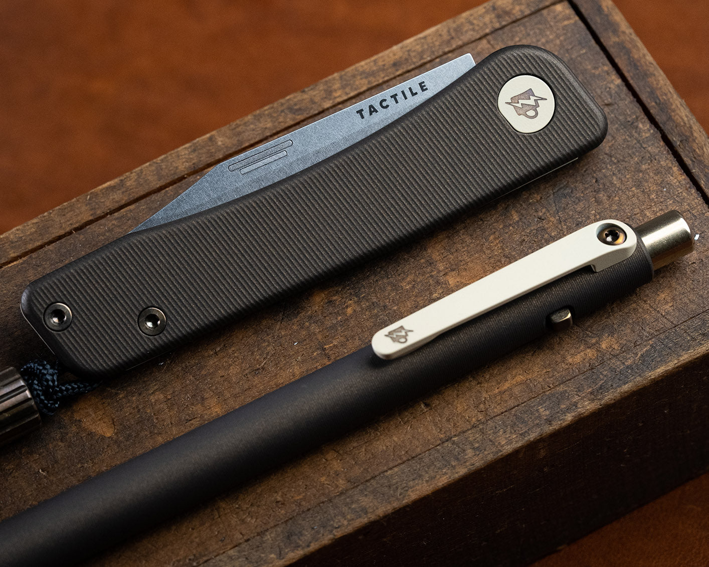 Ultimate Tactile Turn Nitro Bexar Cerakote Titanium & Magnacut Knife