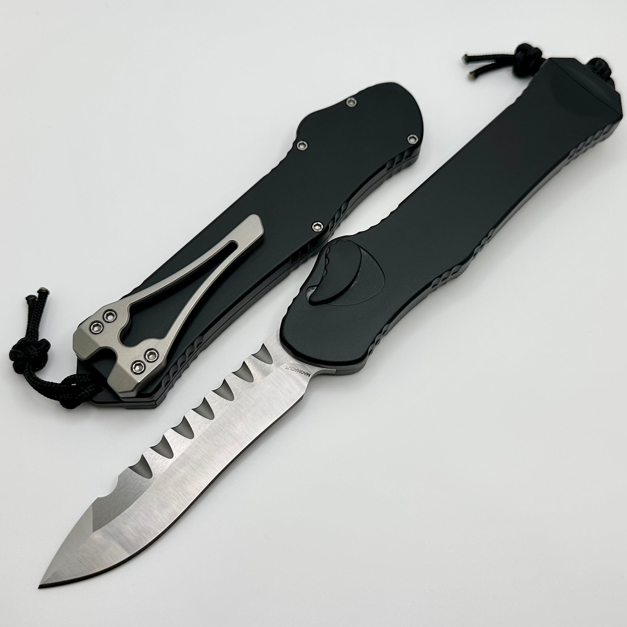 Heretic Hydra V3 Ultimate Tactical Knife - Black Aluminum Handle & Satin Recurve MagnaCut