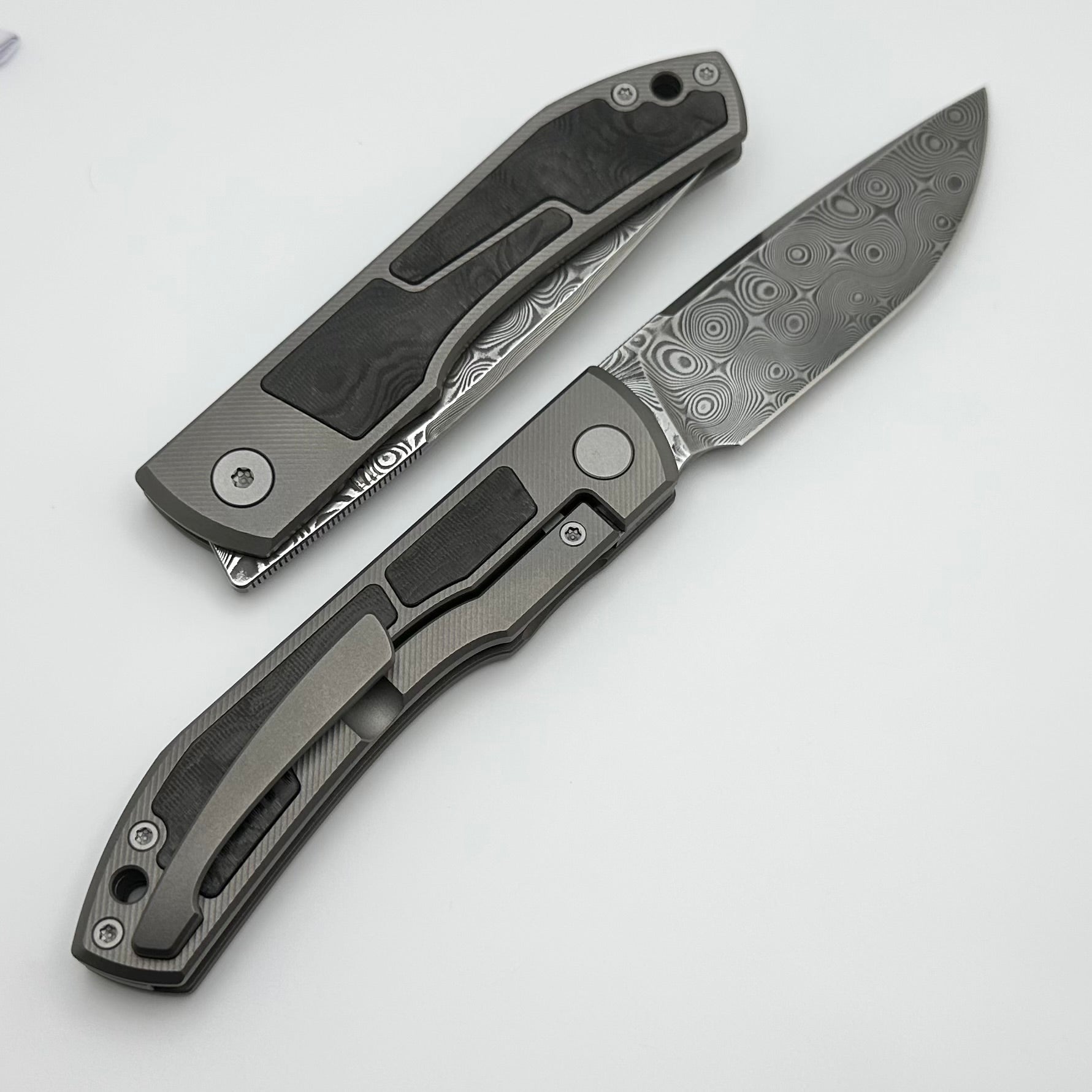 Premium Uldanov Sierra Custom Knife - Titanium & Carbon Fiber Damascus Front Flipper