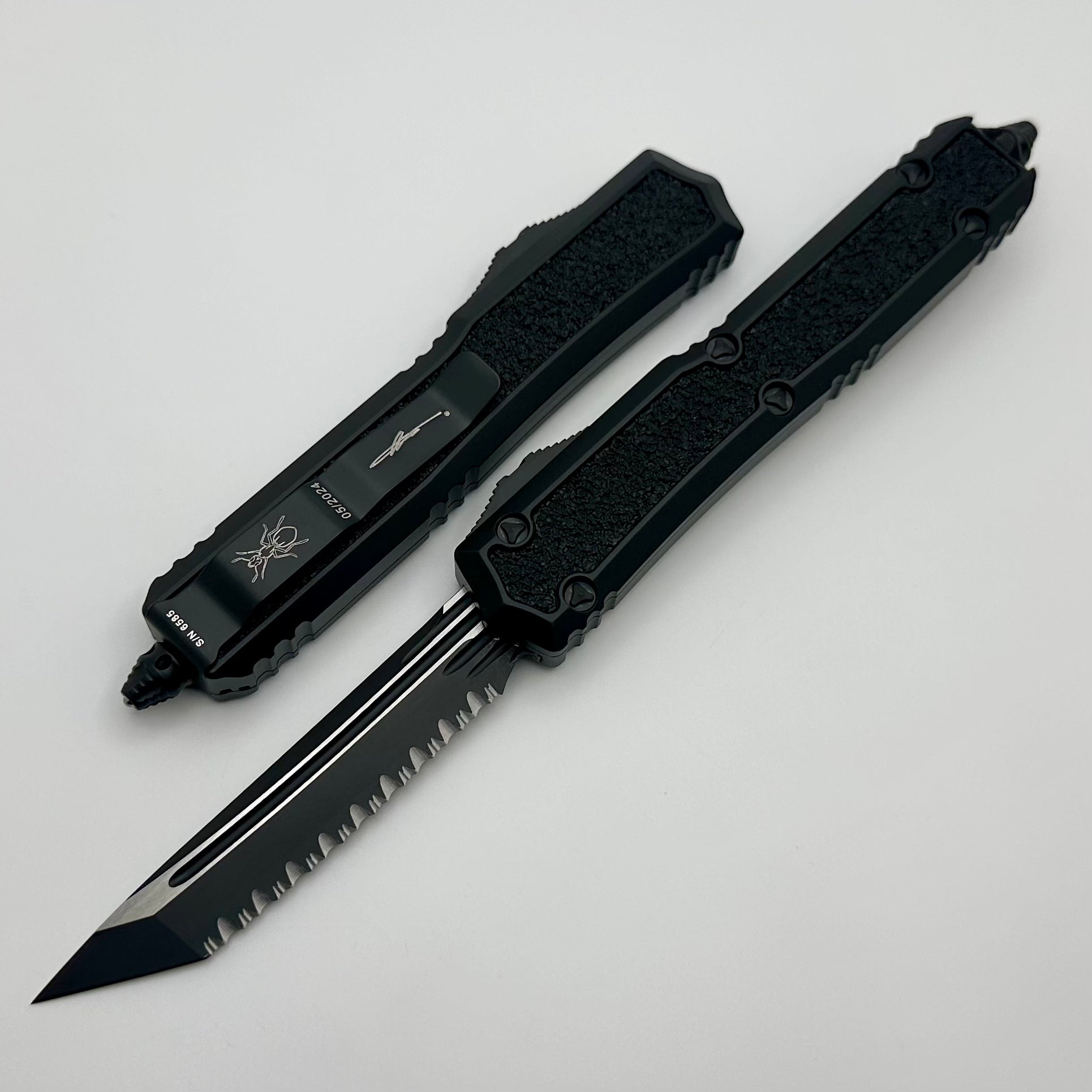 Microtech Makora Tanto Tactical Knife - Premium Full Serrated Blade with Nickel Boron Internals (Signature Series 207-3TS)