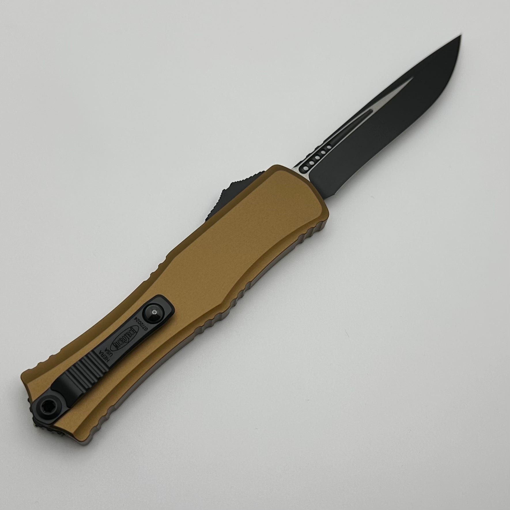 Microtech Premium Mini Hera OTF Knife - Ultimate EDC with M390MK Blade & Tan Aluminum Handle