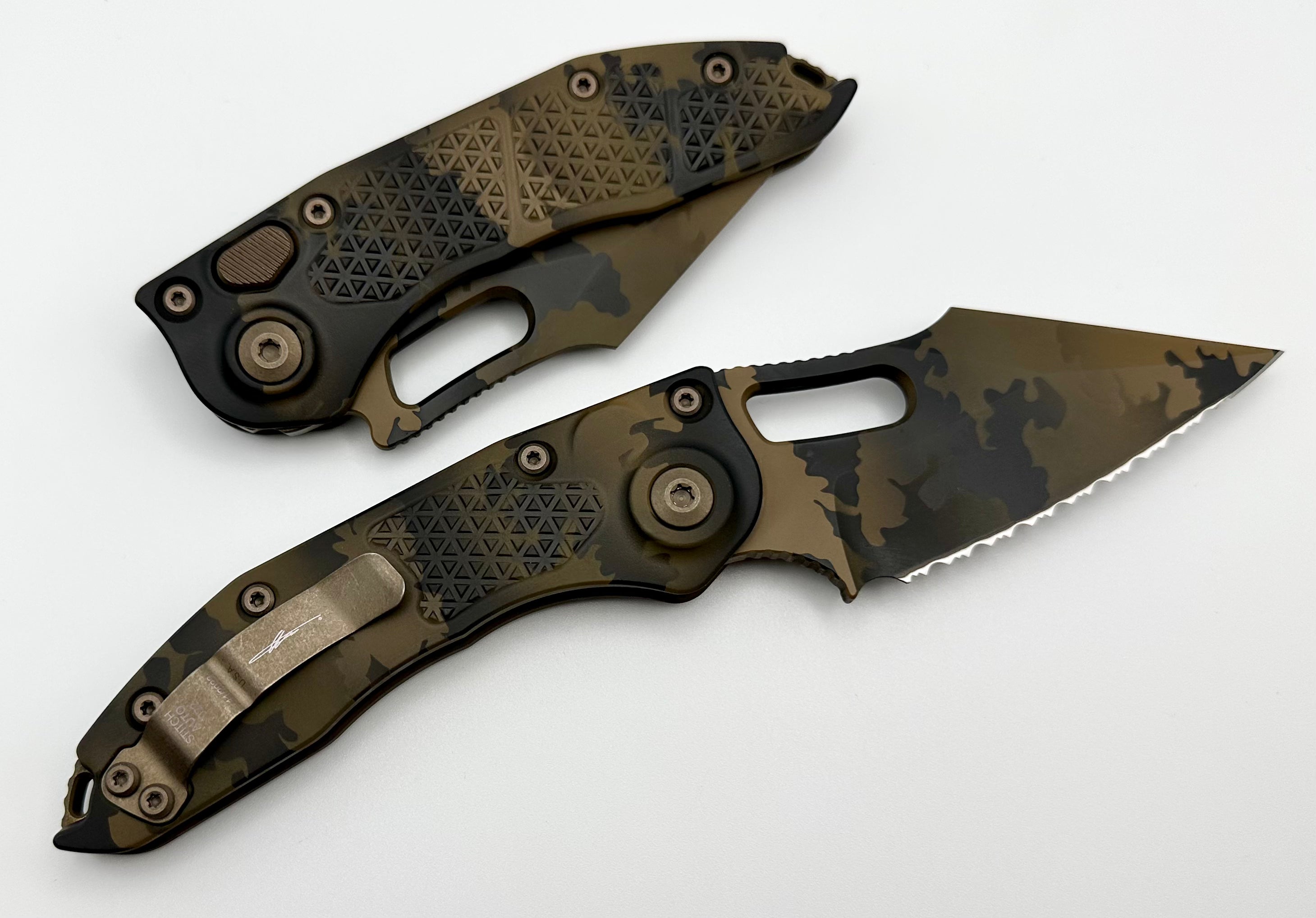 Ultimate Microtech Borka Stitch Coyote Camo Tactical Knife