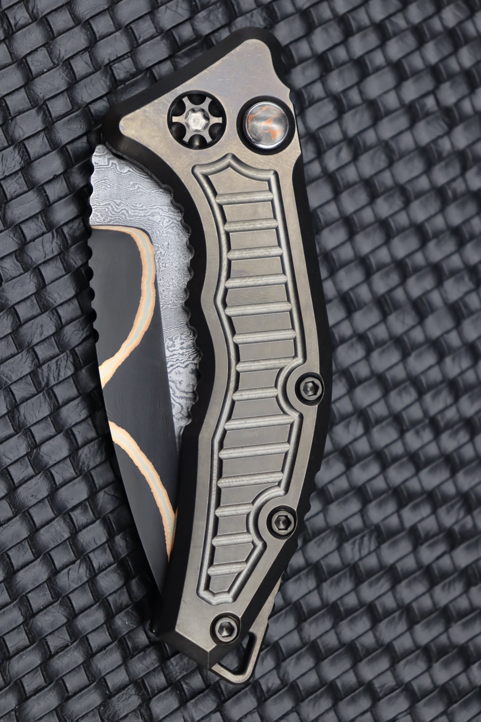 Premium Heretic Knives Medusa Auto: Titanium DLC Handles with Snakeskin & Baker Forge Damascus Tanto Blade