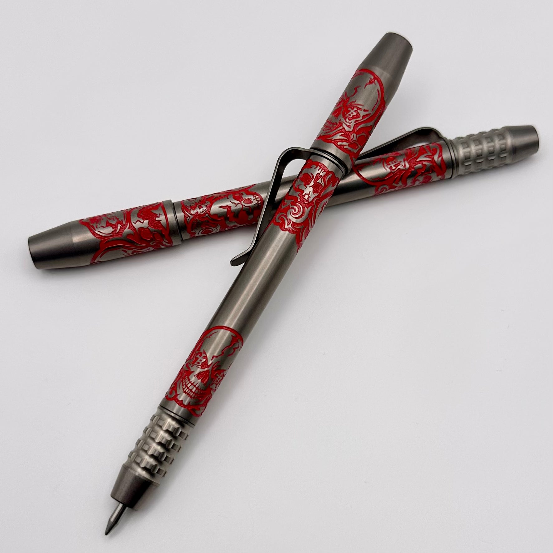 Borka Ti2Design TechLiner Grid Skulls Pen - Premium Titanium Grip with Red Skulls