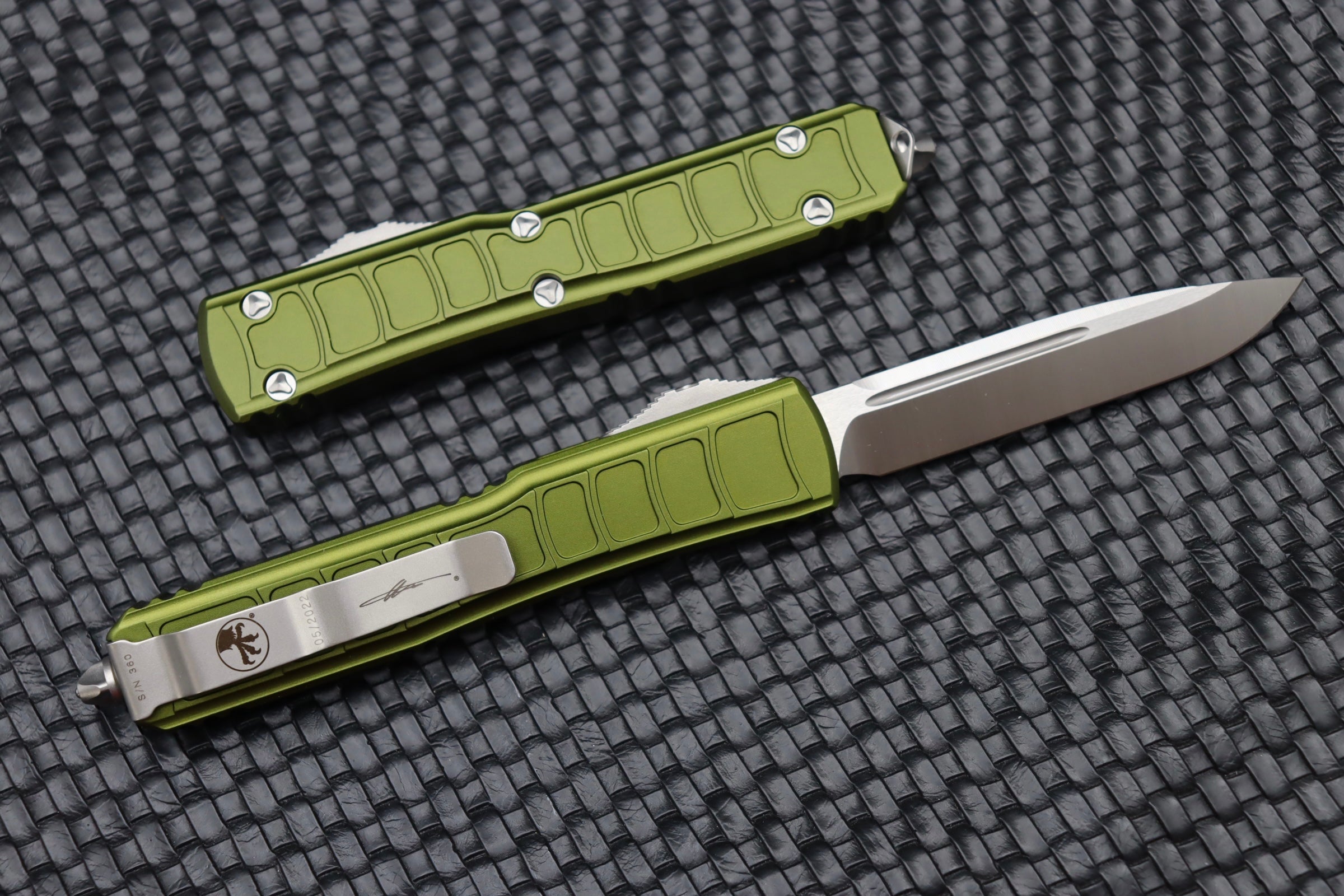 Microtech Ultratech 2 Step Side Single Partial Satin & OD Green Signature Series 121II-4ODS - Premium Tactical OTF Knife