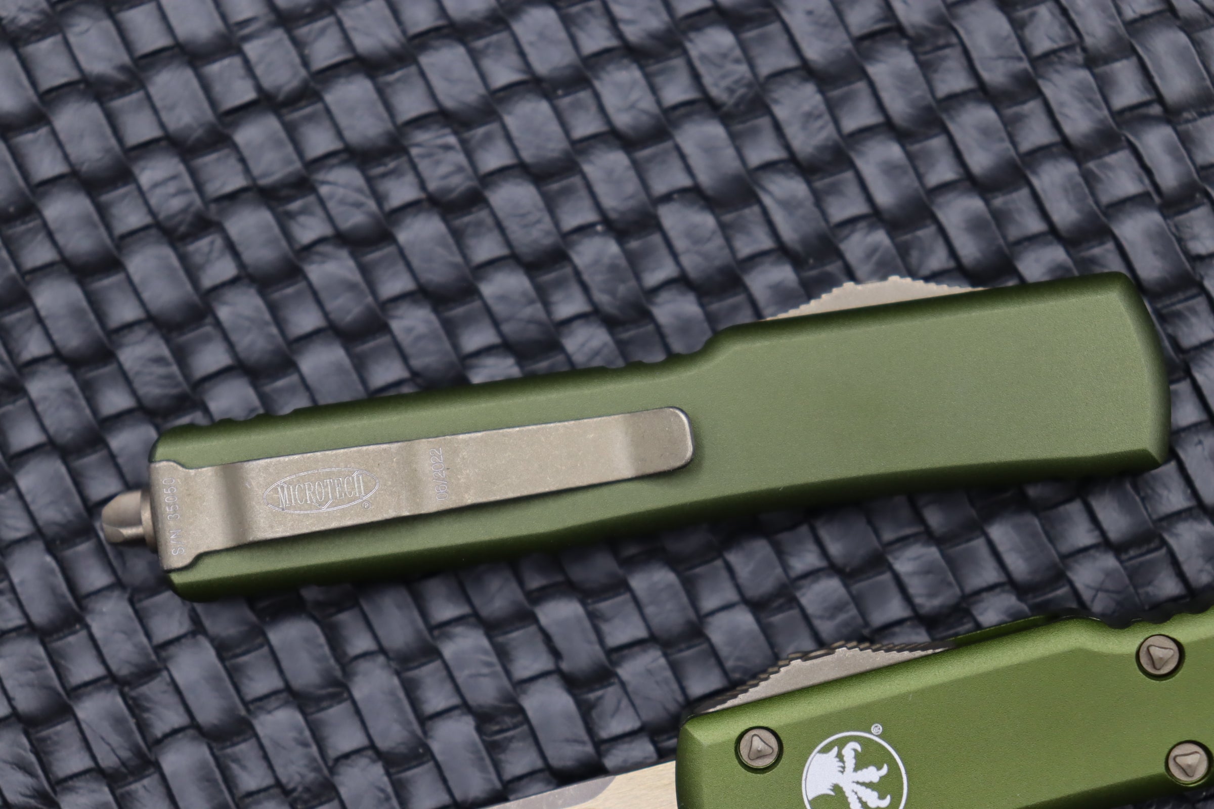 Microtech UTX-70 Compact Tactical Knife - Bronze Apocalyptic & OD Green