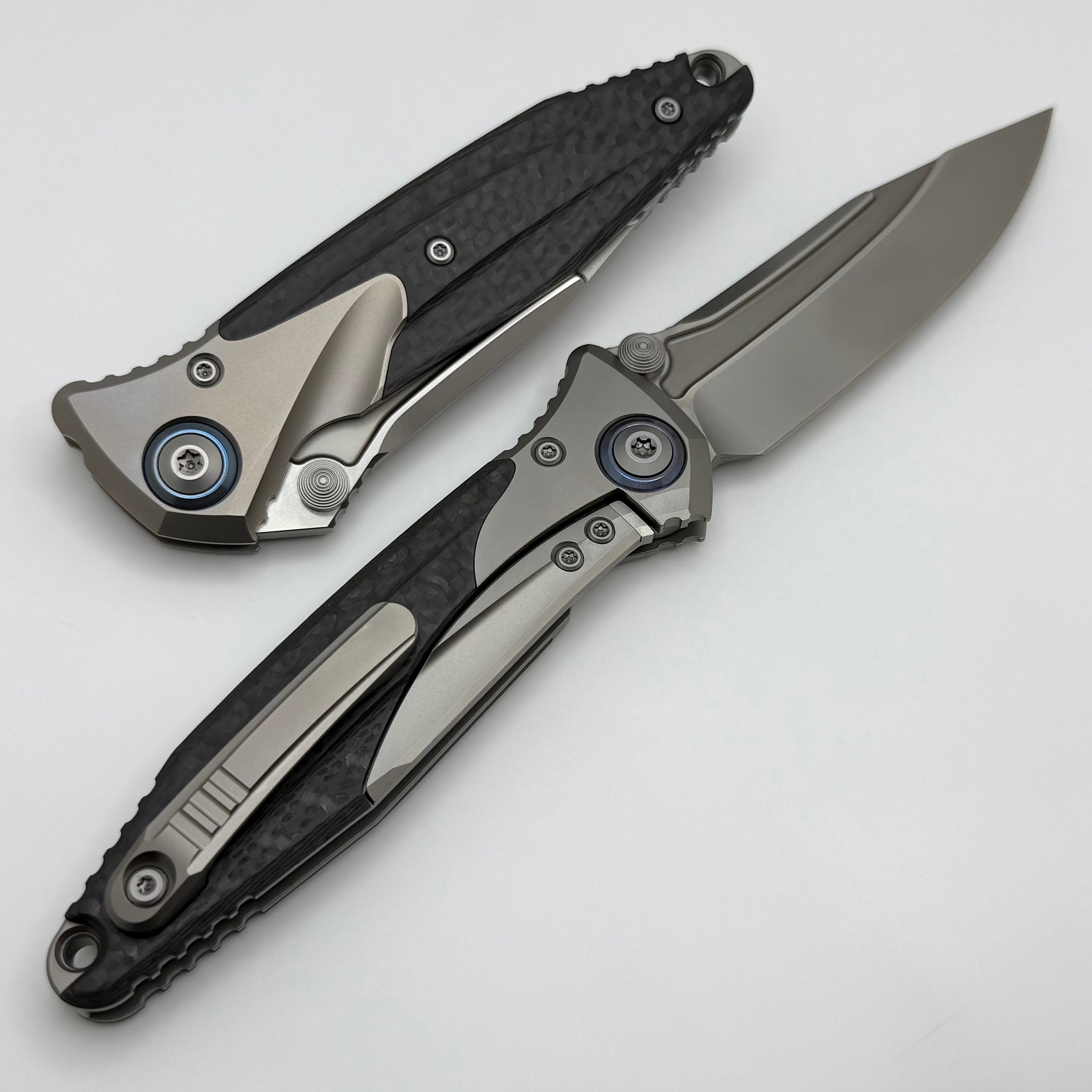 Microtech Socom Bravo Tactical Knife - Premium Carbon Fiber & Titanium Design