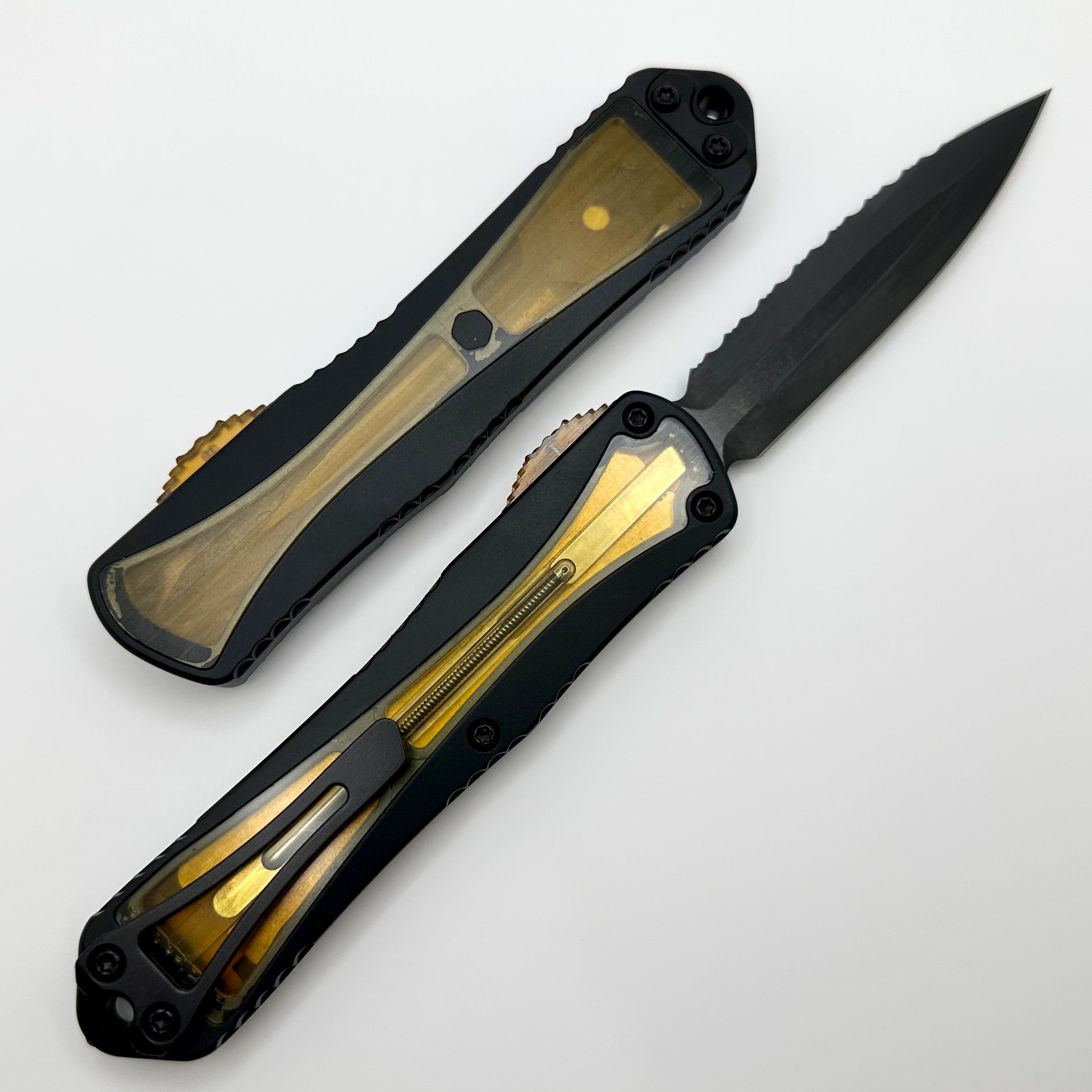 Heretic Knives Manticore E - Premium Black Handle with Ultem Inlays & DLC MagnaCut Blade