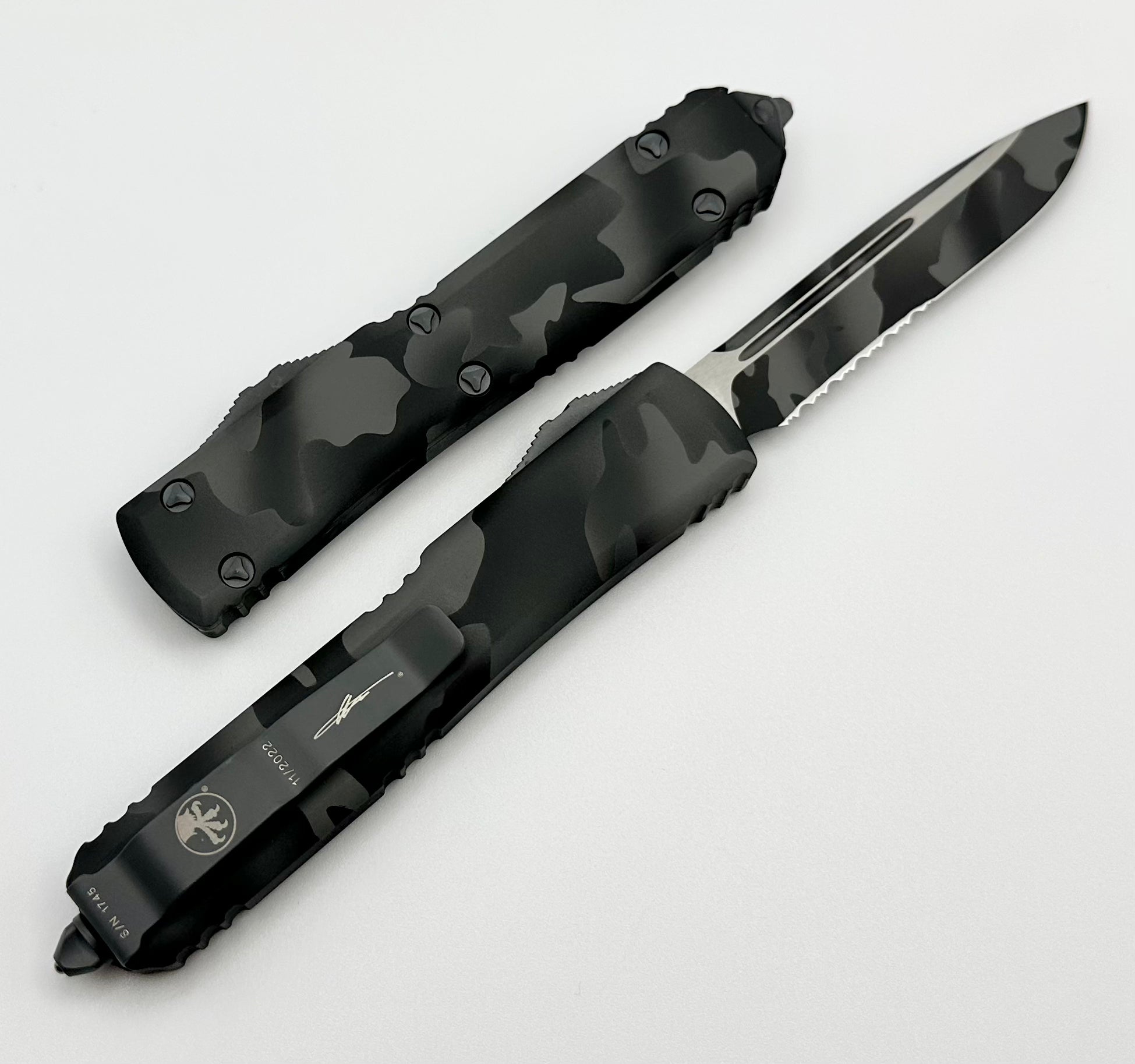 Microtech Ultratech Premium OTF Knife - Urban Camo Design