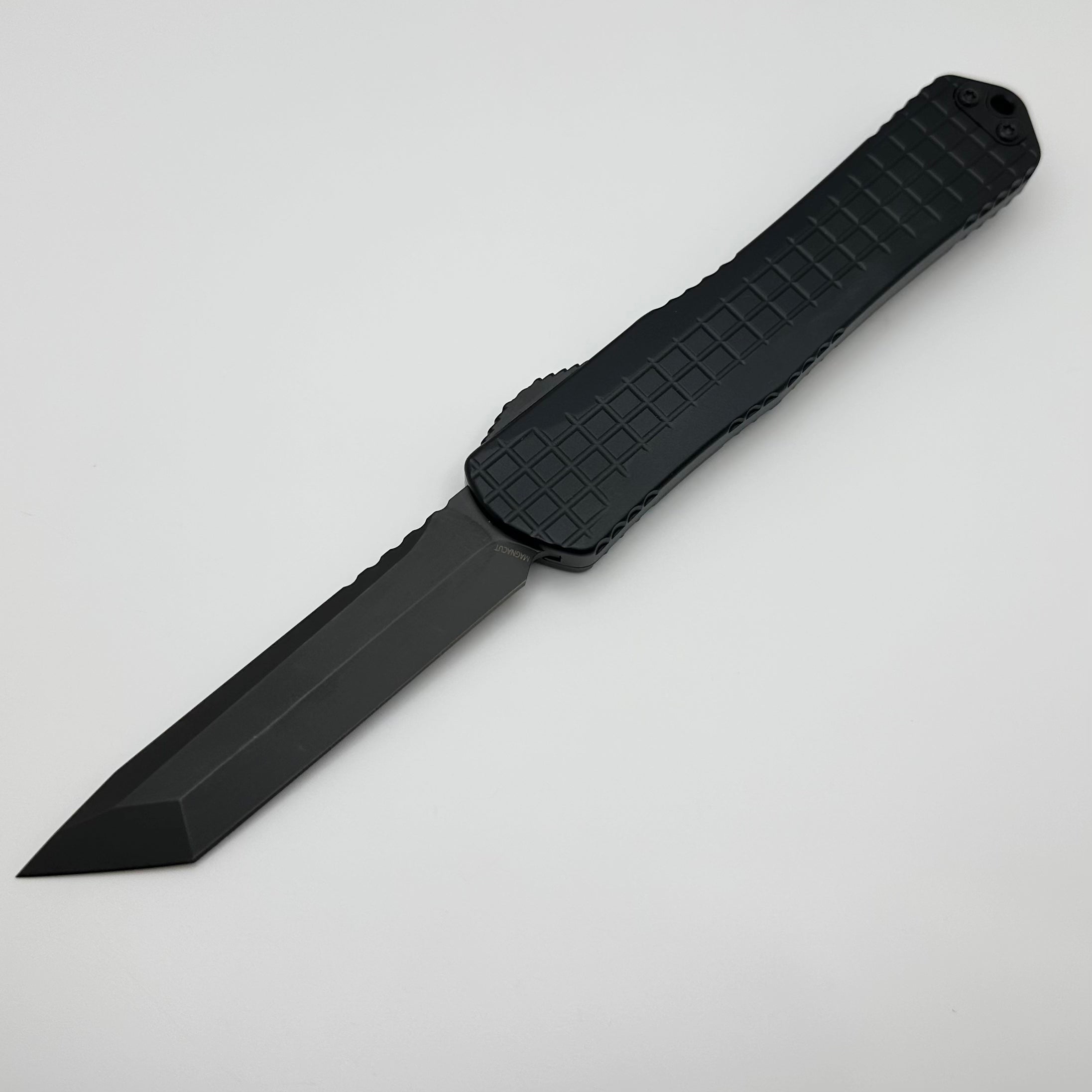 Heretic Knives Manticore X Ultimate Tactical OTF Knife - Black Frag Handle & DLC Tanto MagnaCut