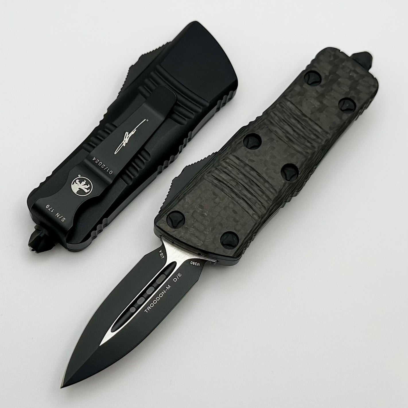 Microtech Mini Troodon D/E Tactical Carbon Fiber OTF Knife - Signature Series