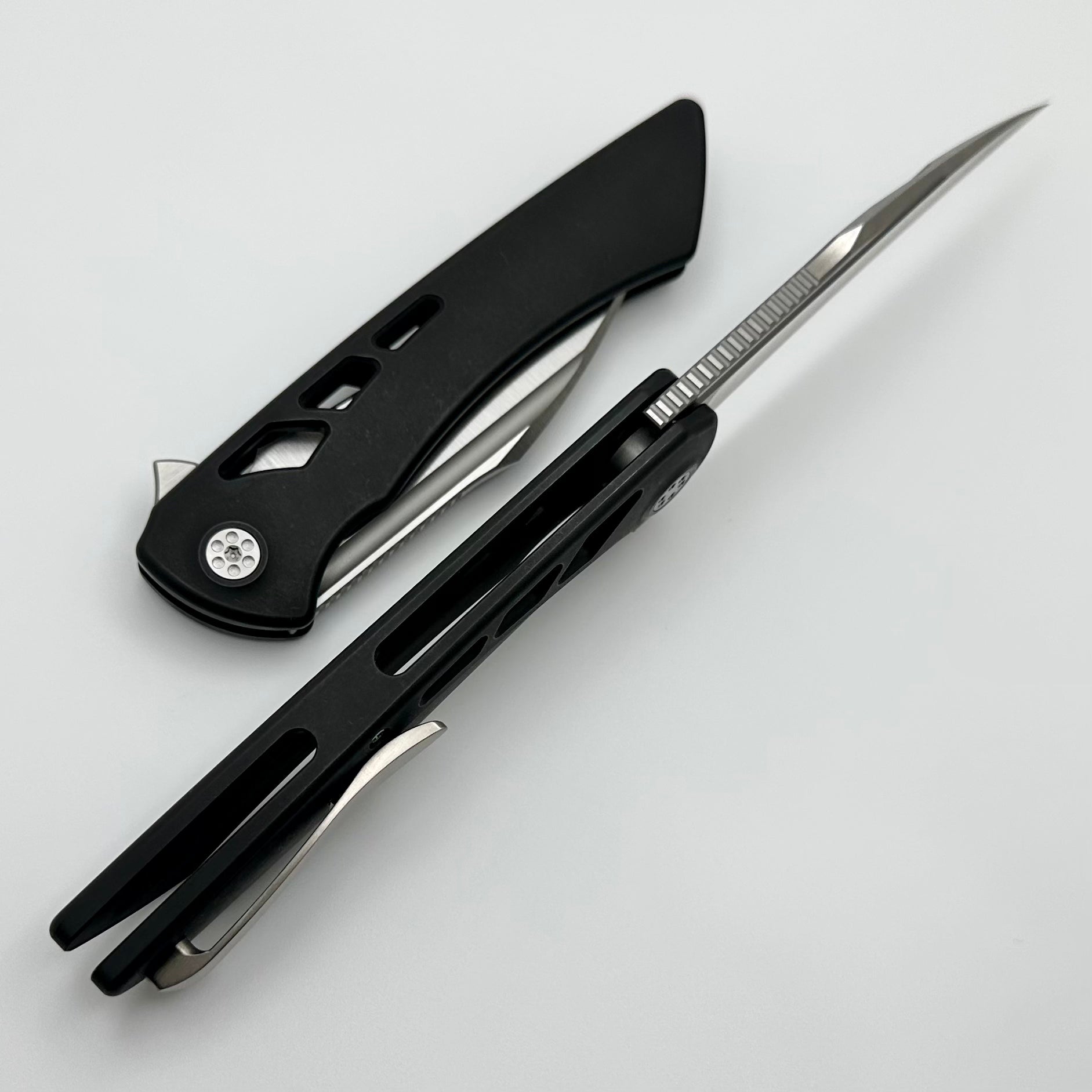 Premium SharpByDesign Derecho PVD Aspirated Titanium & M390 Knife - Ultimate EDC Upgrade