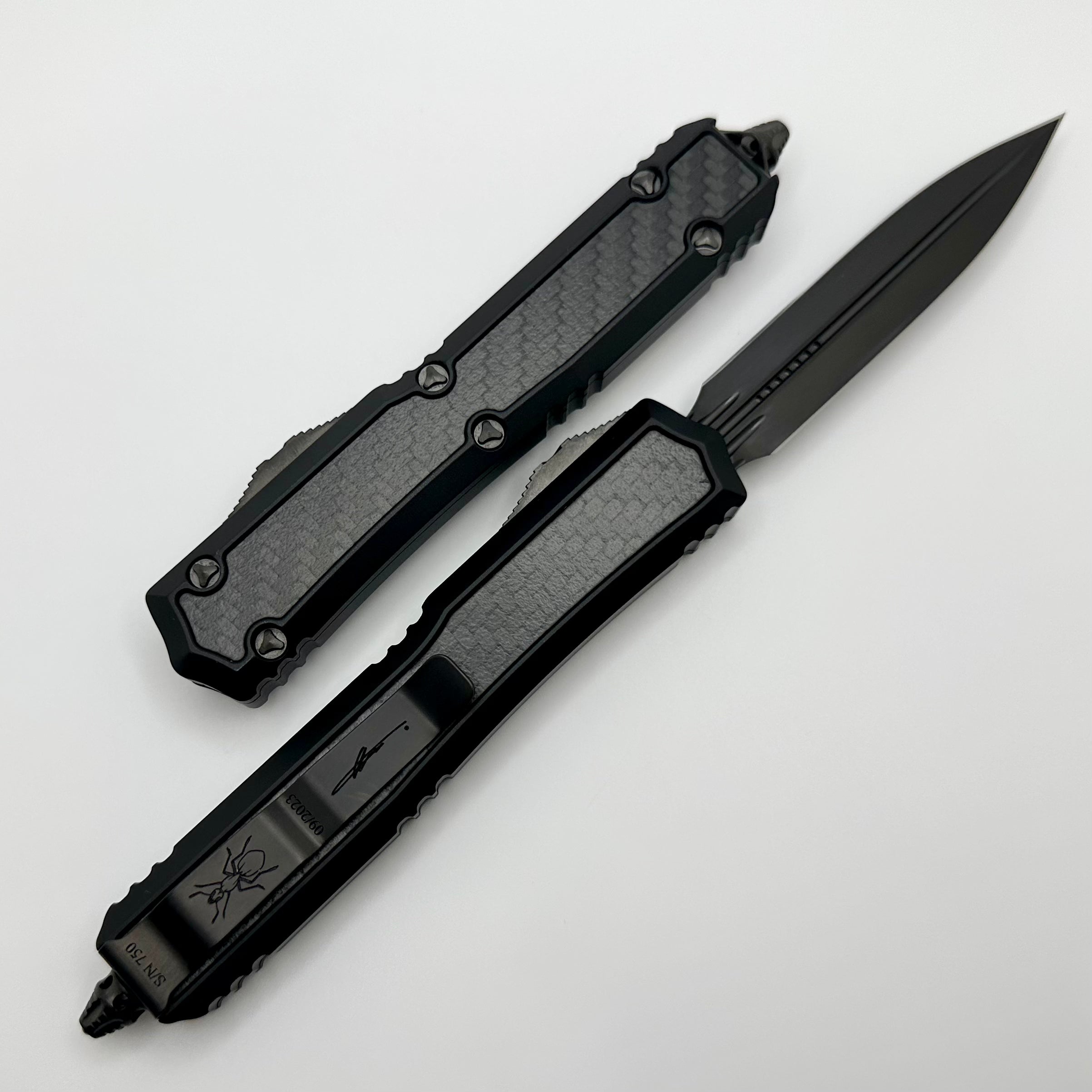 Microtech Makora Shadow DLC Signature Series - Premium Tactical Knife with Carbon Fiber Inlays