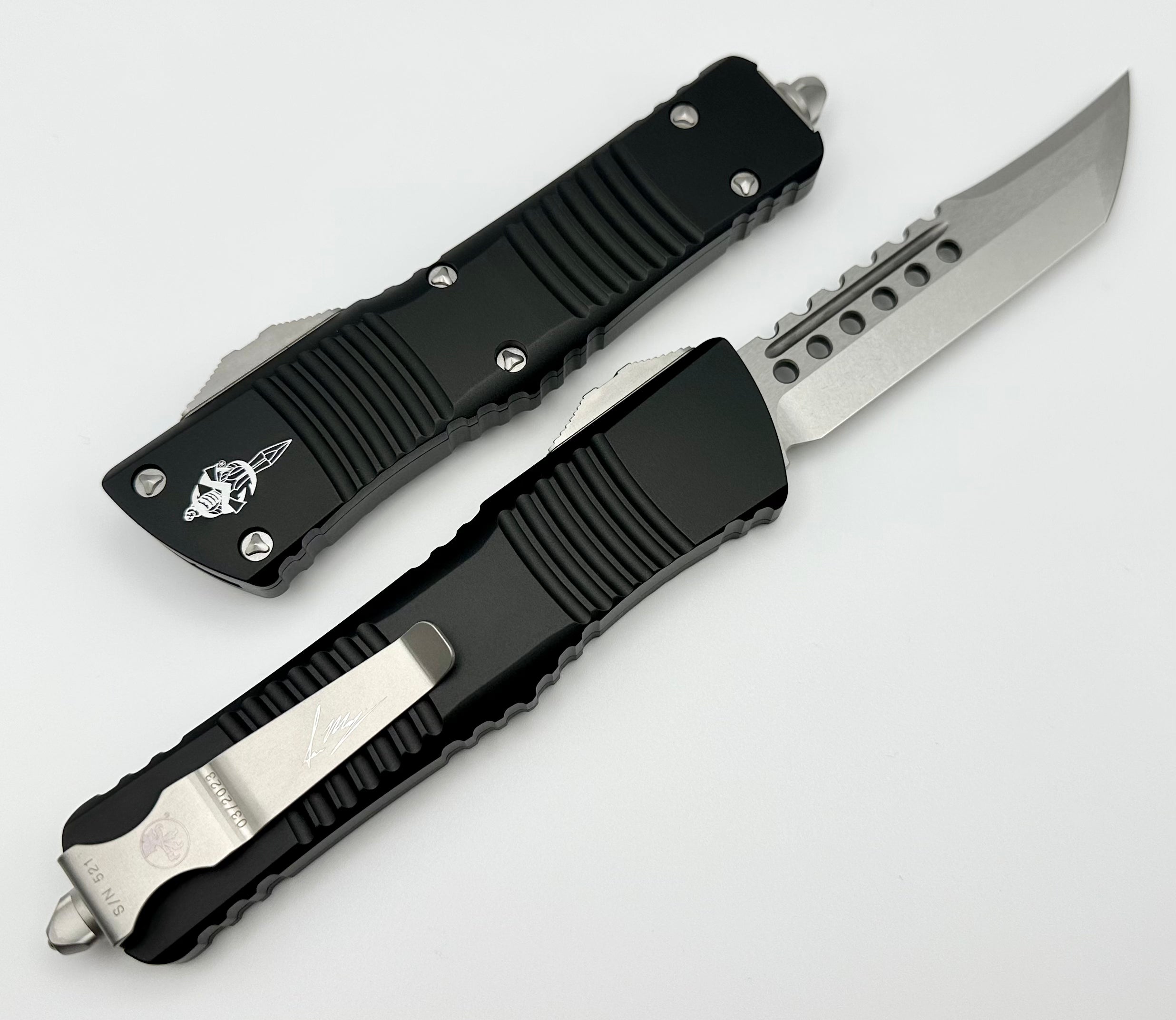 Ultimate Microtech Combat Troodon Hellhound Tactical Knife - Stonewash & Black Signature Series