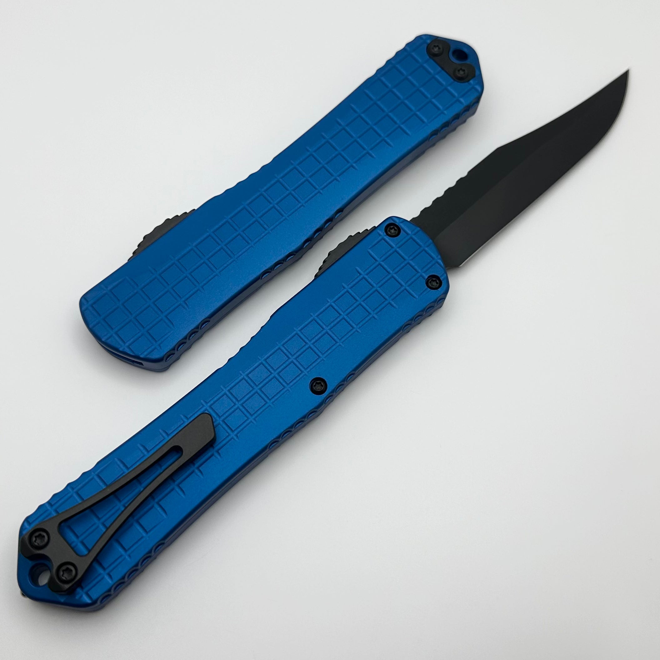 Heretic Knives Manticore X Ultimate OTF Knife - Blue Frag Handle & DLC Bowie MagnaCut