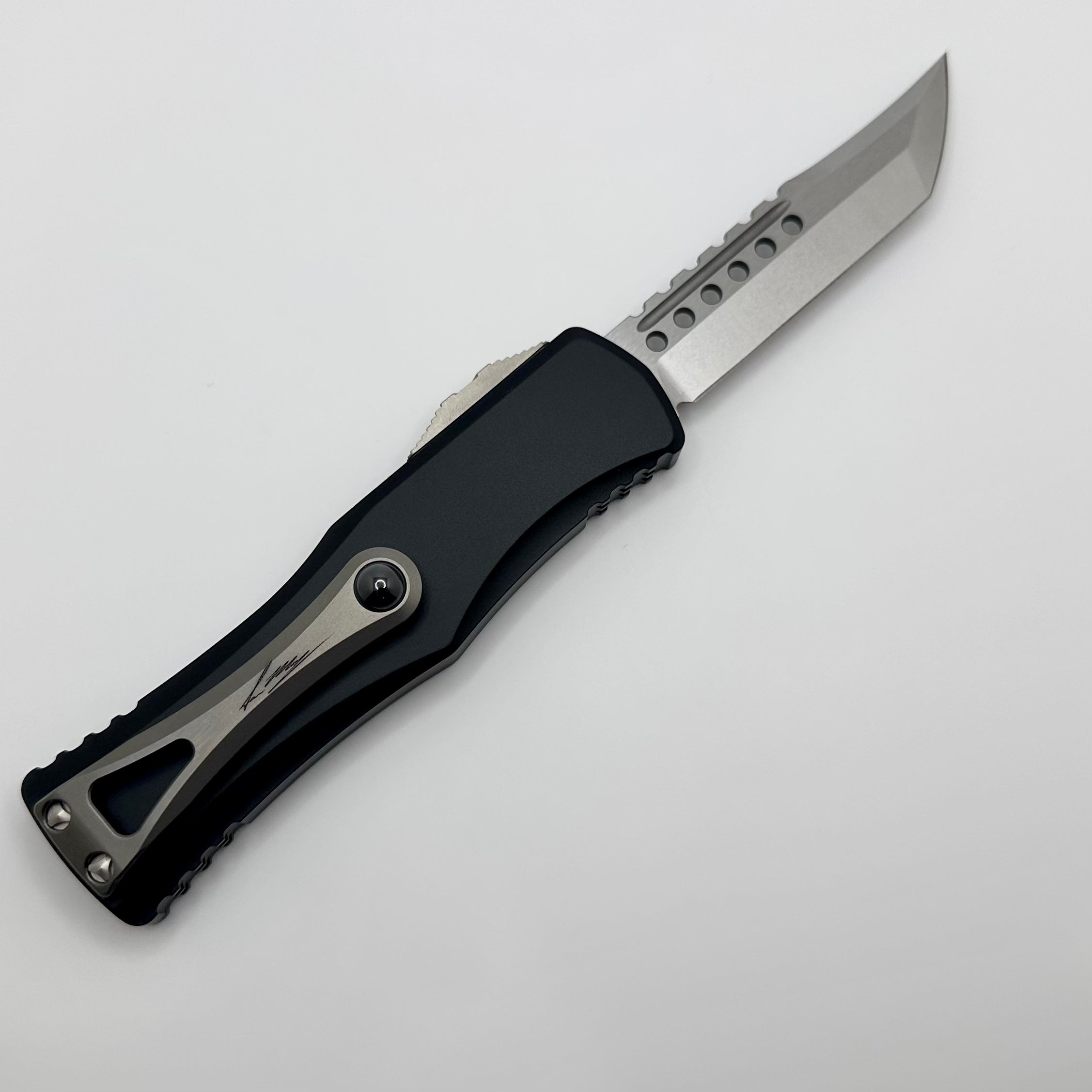 Premium Microtech Hera S/N 002 Hellhound Signature Series Knife - Stonewash & Black Finish