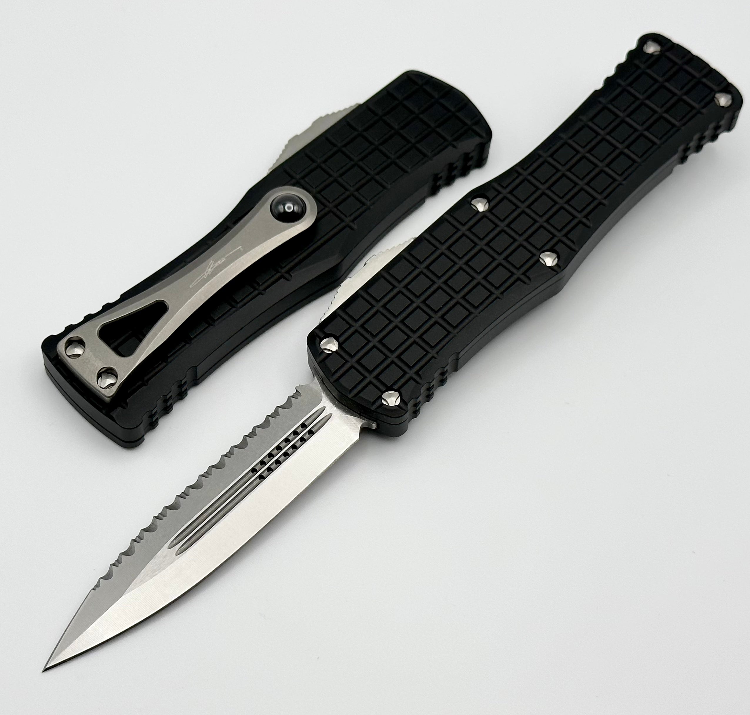 Microtech Hera Frag Signature Series: Premium Stonewash Full Serrated Double Edge Knife