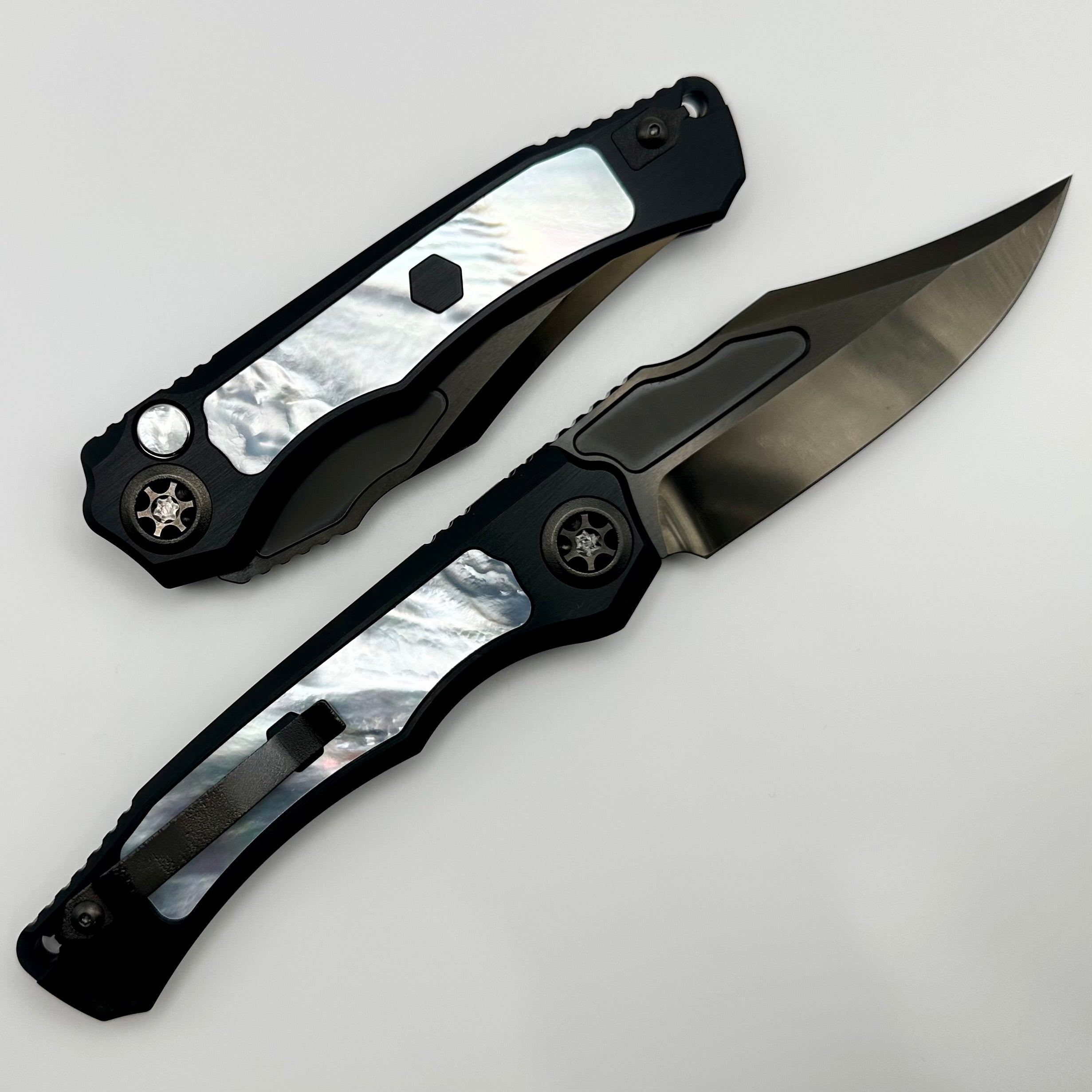 Heretic Knives Premium Wraith Auto V4 - Mother of Pearl Inlays & High Sheen DLC MagnaCut Blade