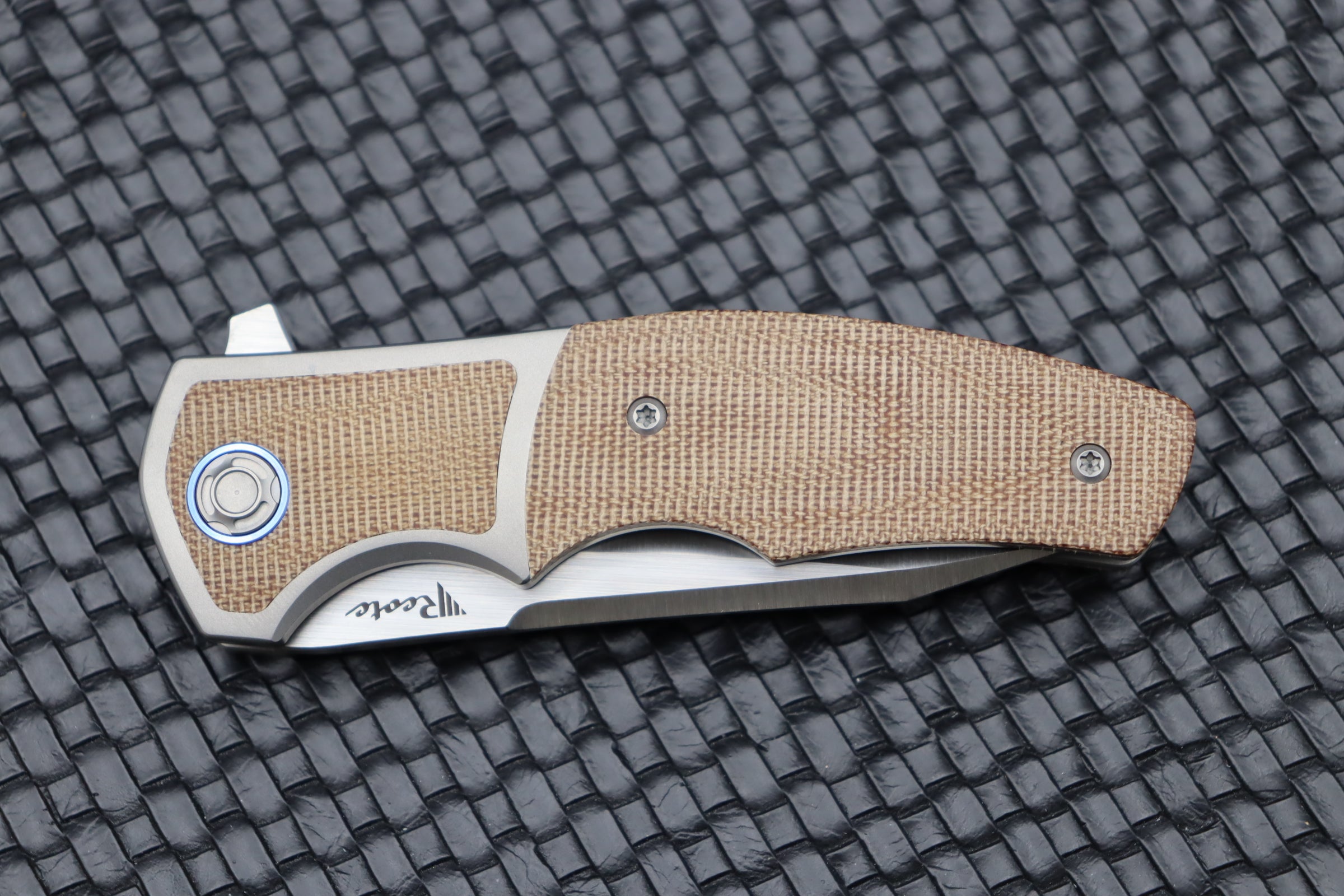 Reate Knives Premium Mini Crossroads - M390 Blade & Brown Micarta Inlays