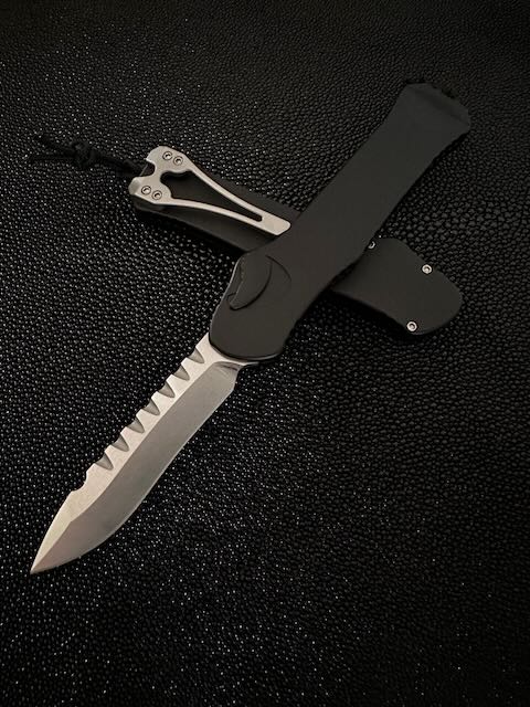 Heretic Hydra V3 Ultimate Tactical Knife - Black Aluminum Handle & Satin Recurve MagnaCut