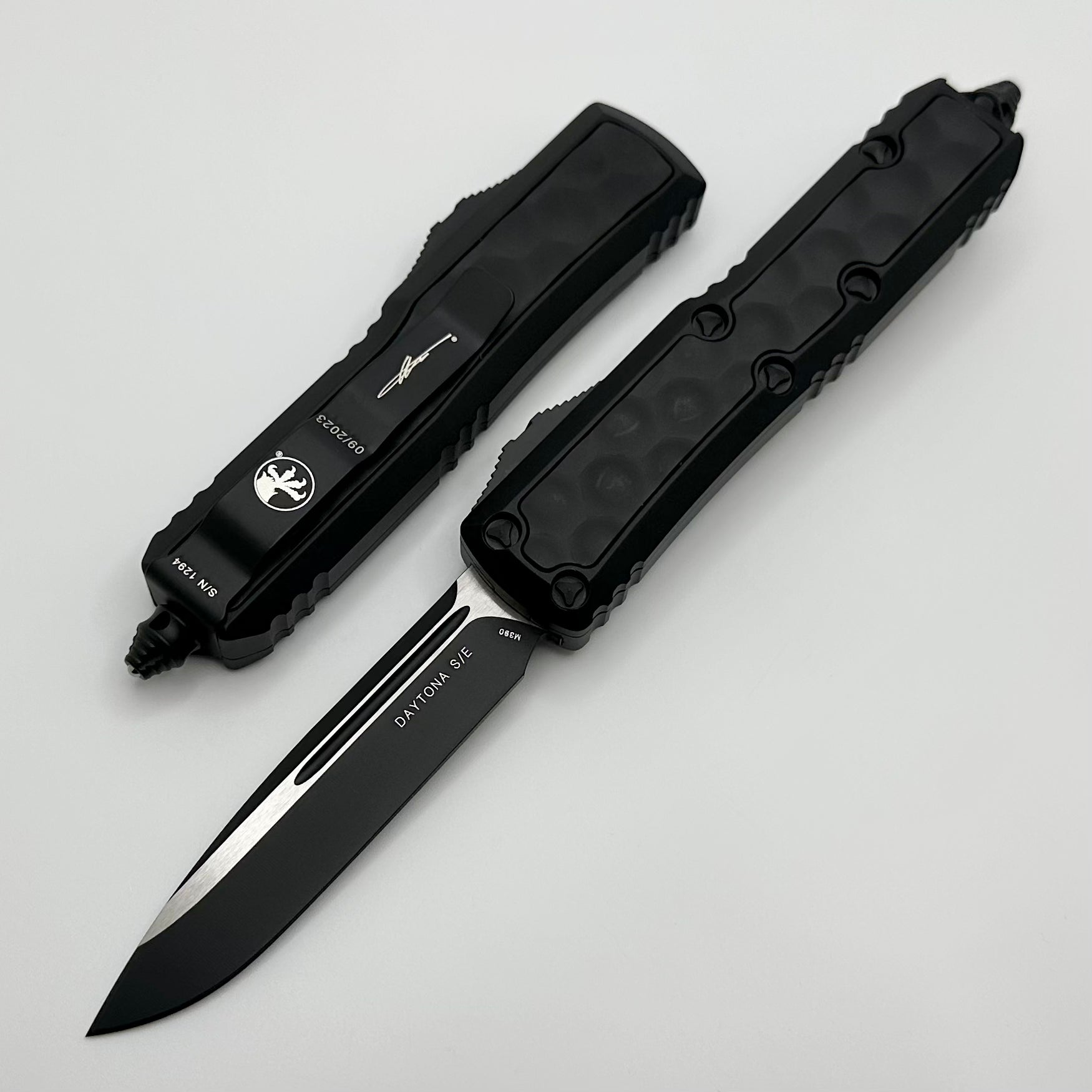 Microtech Daytona Tactical Knife - Premium M390 Blade with Bubble Inlays