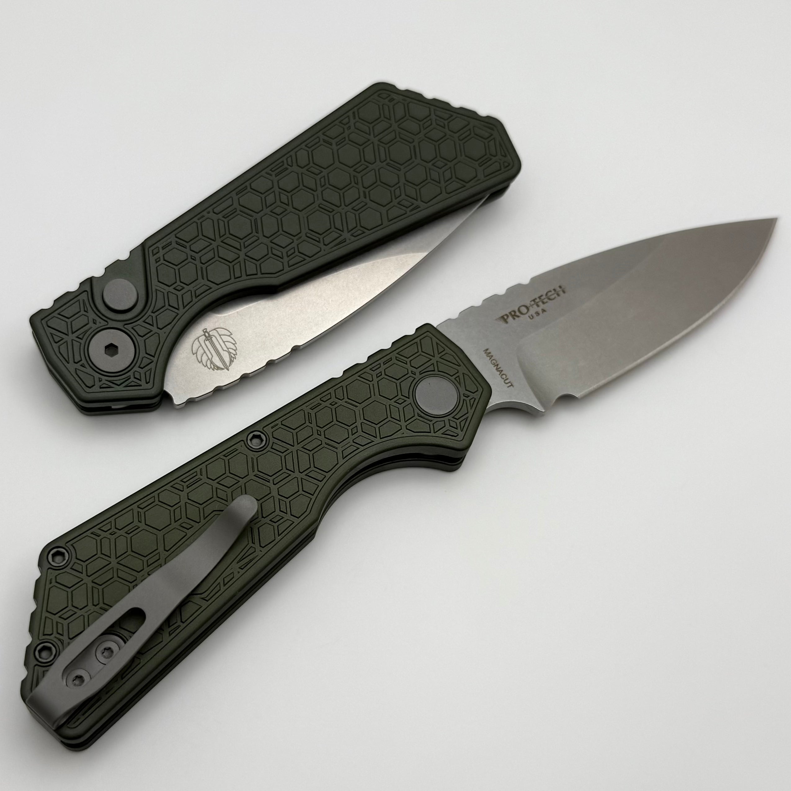 Pro-Tech PT Plus Ultimate Green Gridlock Aluminum Folding Knife with Stonewash MagnaCut Blade