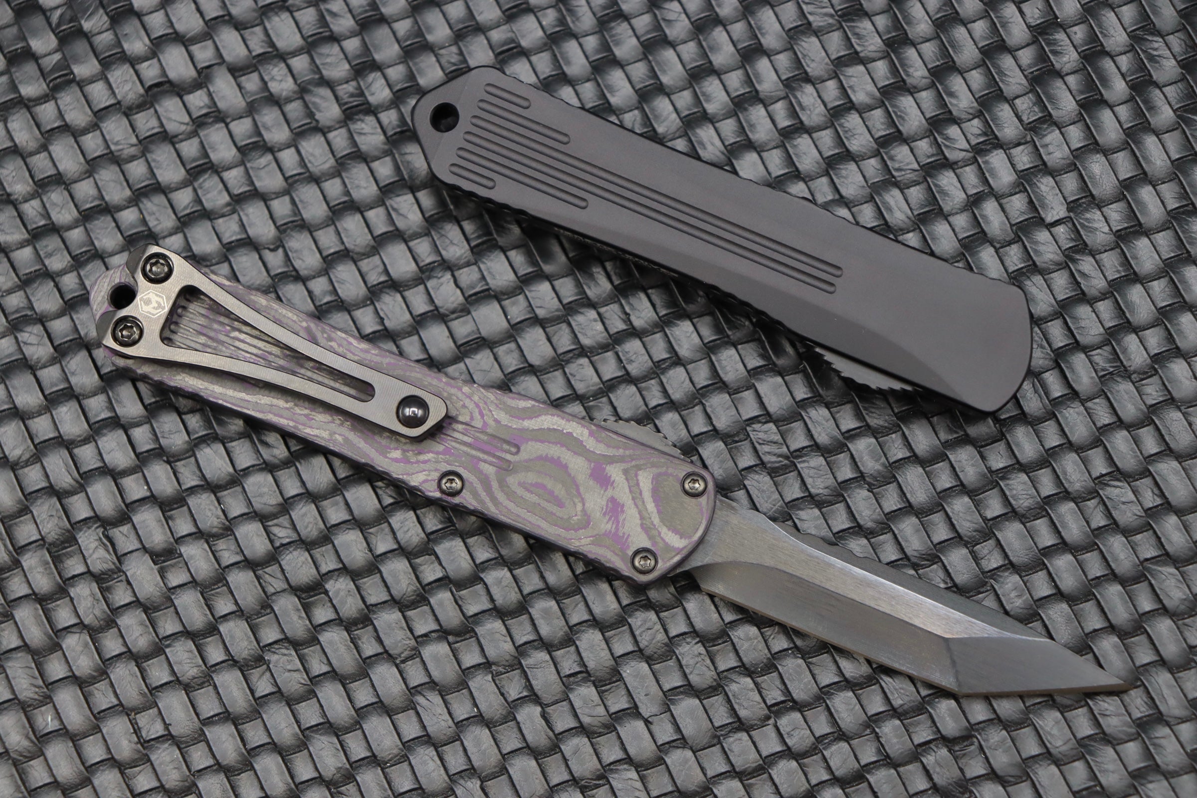 Premium Heretic Knives Manticore S Tanto - Black & Purple Camo Carbon | Ultimate EDC Companion