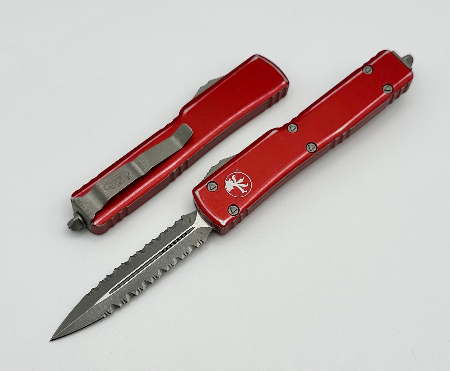 Microtech UTX-70 Apocalyptic Red: Ultimate Compact Tactical Knife