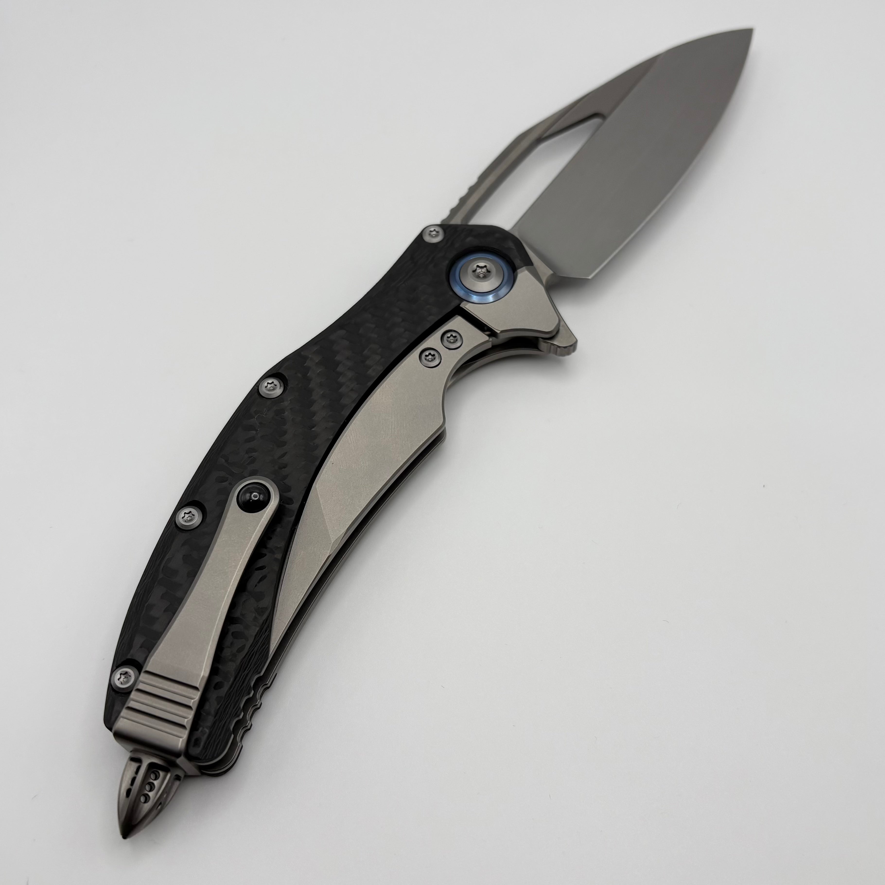 Premium Pre-Owned Microtech Matrix Titanium Knife with Carbon Fiber Scales & Blue Ti Pivot Collars