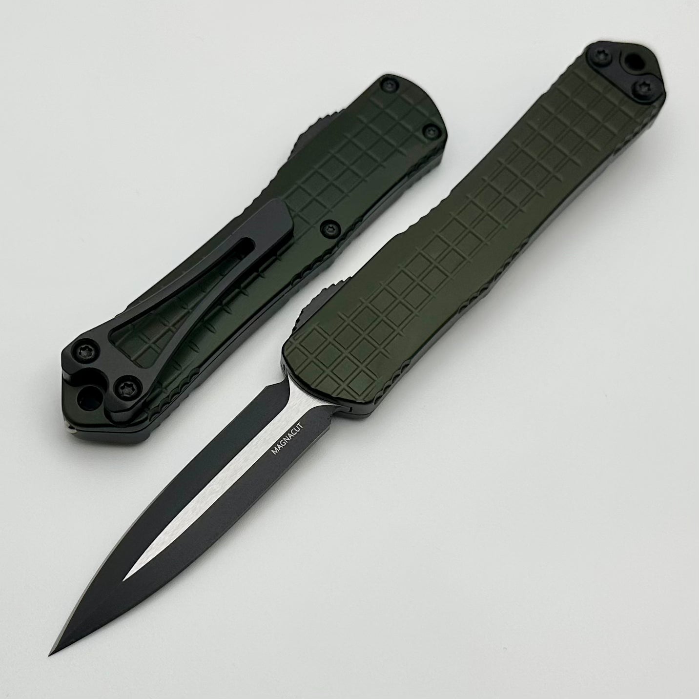 Heretic Knives Manticore S Premium Compact OTF Knife - Green Frag Two Tone Black Magnacut Double Edge