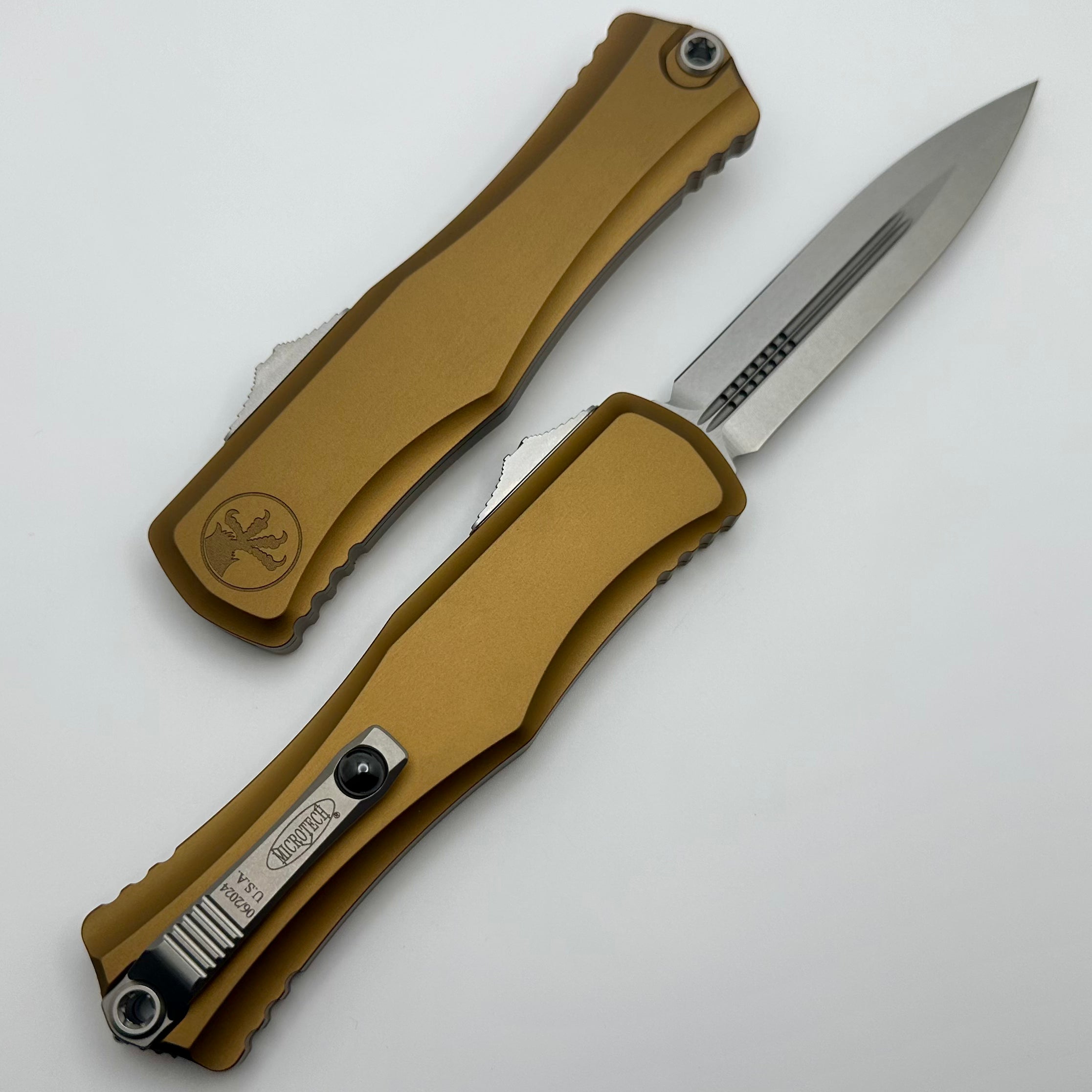 Microtech Hera II Premium OTF Knife - Tan Handle Double Edge