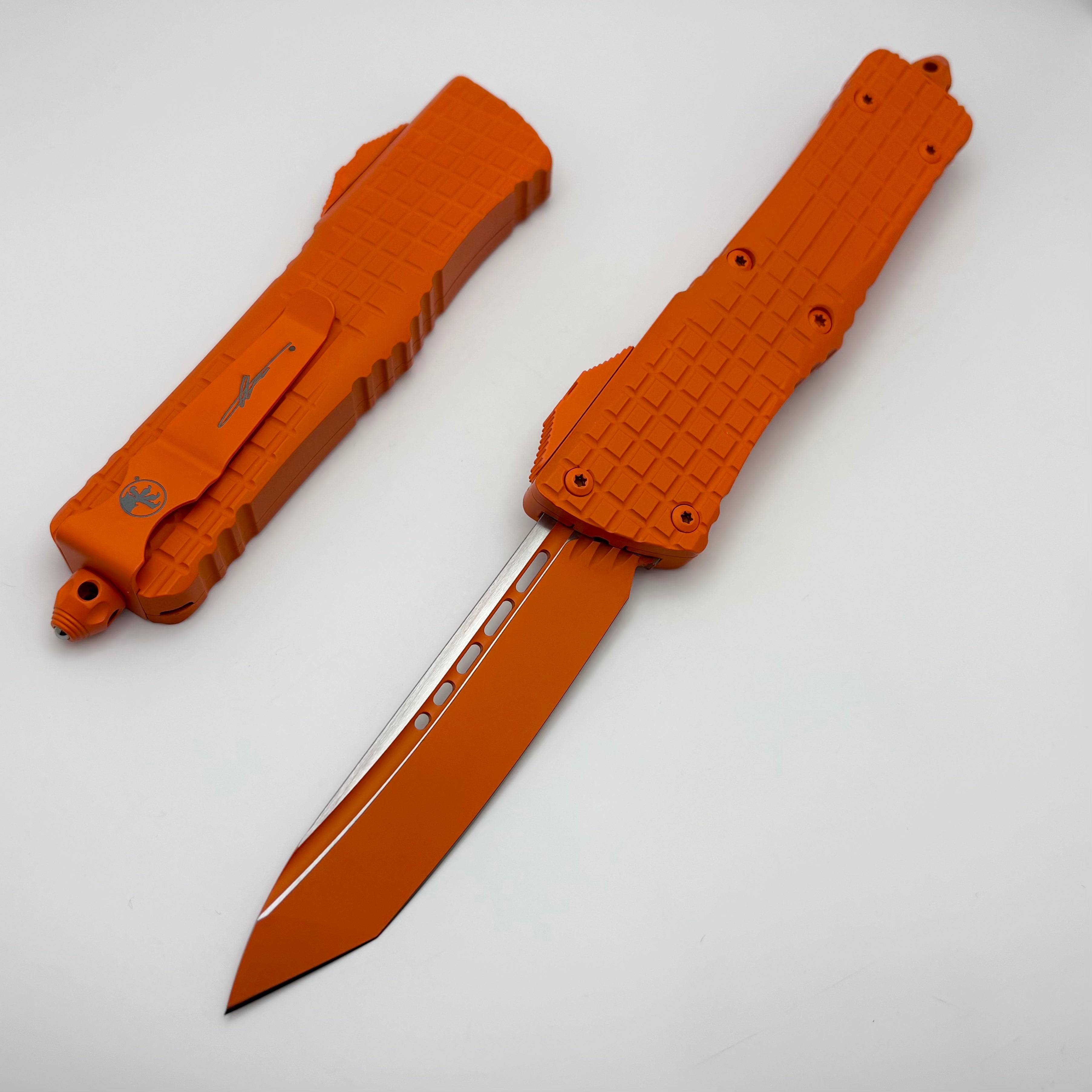 Microtech Combat Troodon Signature Series - Premium Orange Cerakote Tanto Blade