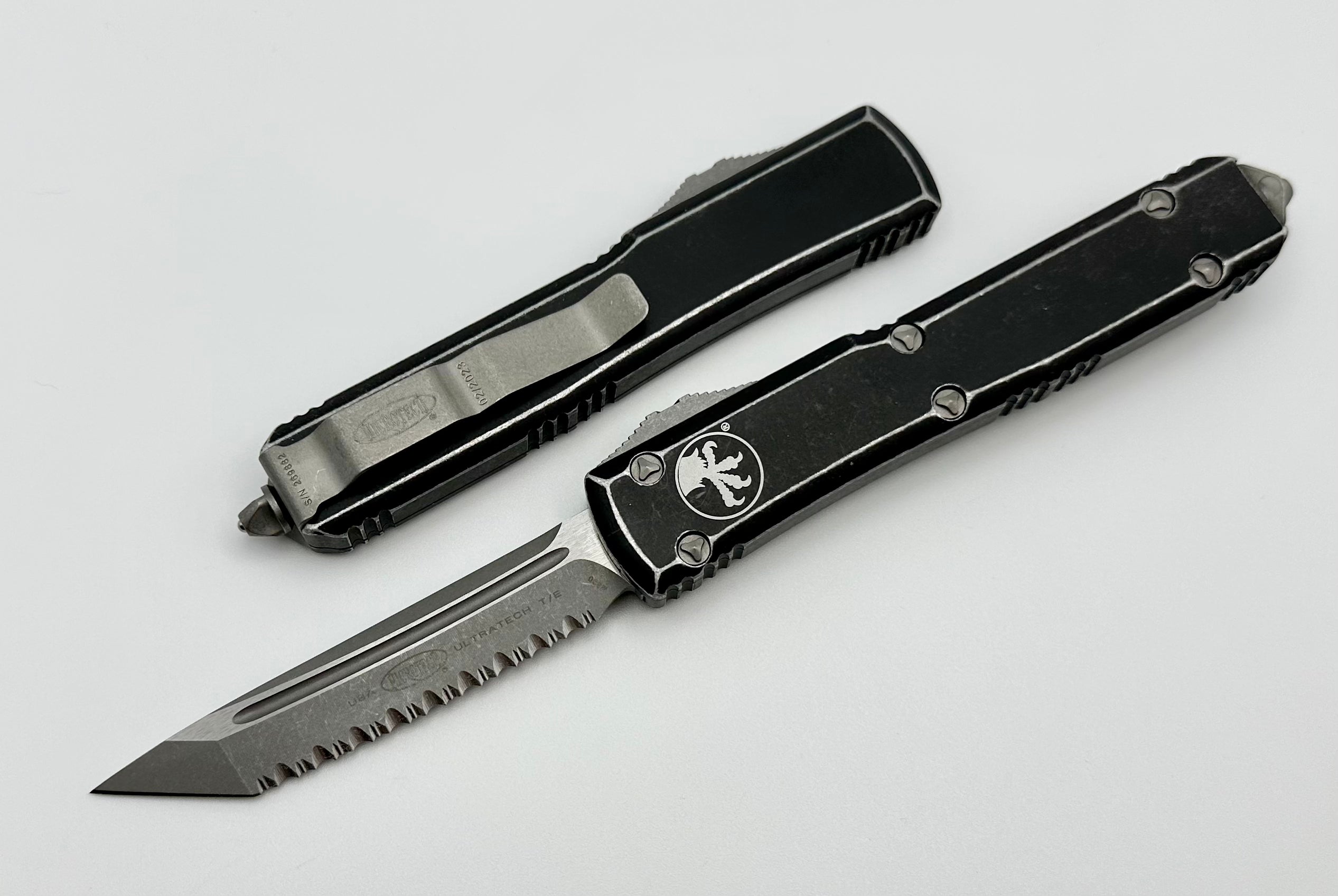 Microtech Ultratech Tanto Apocalyptic Full Serrated & Distressed Black 123-12DBK - Premium Tactical Knife