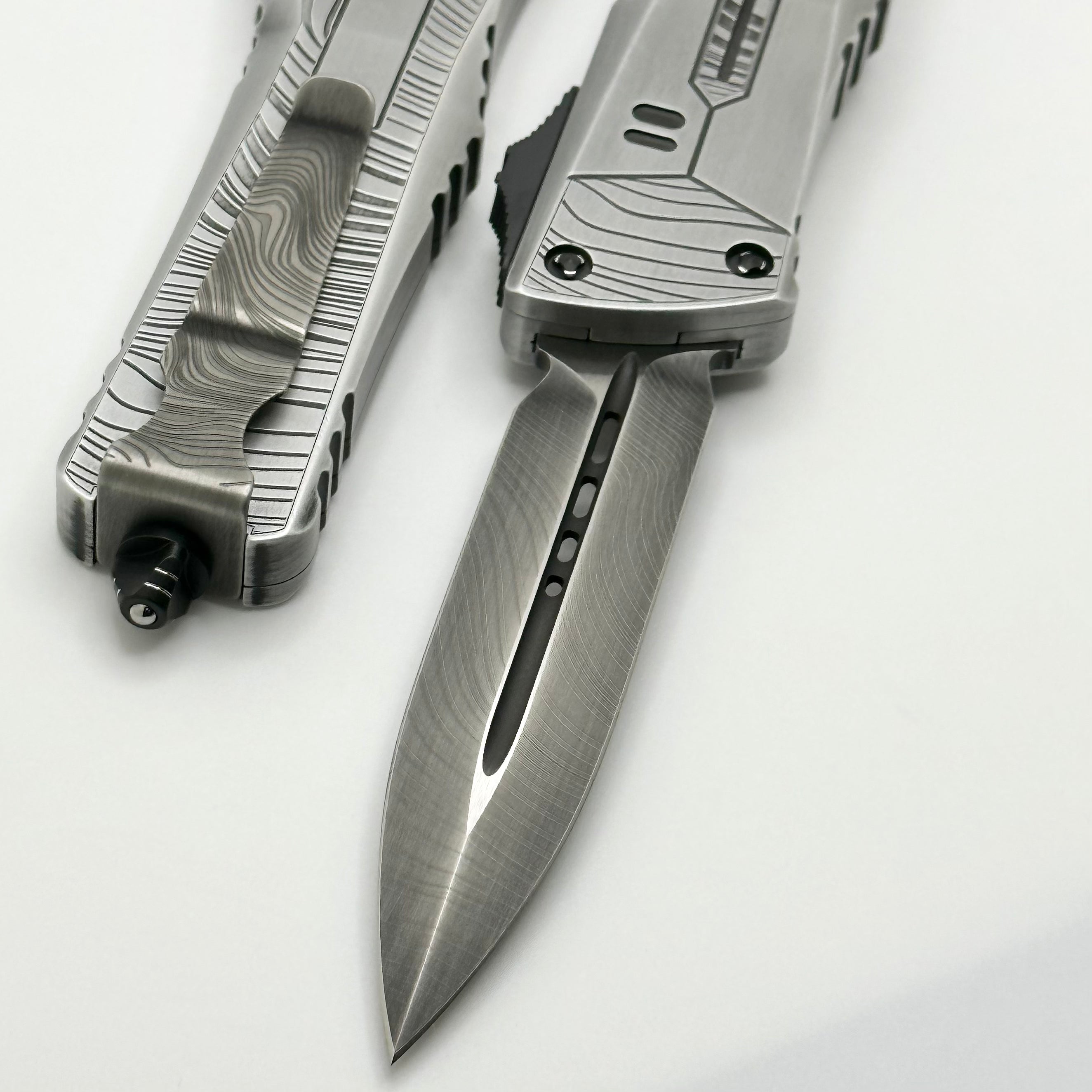 Ultimate Microtech Combat Troodon D/E Beskar Tactical Knife