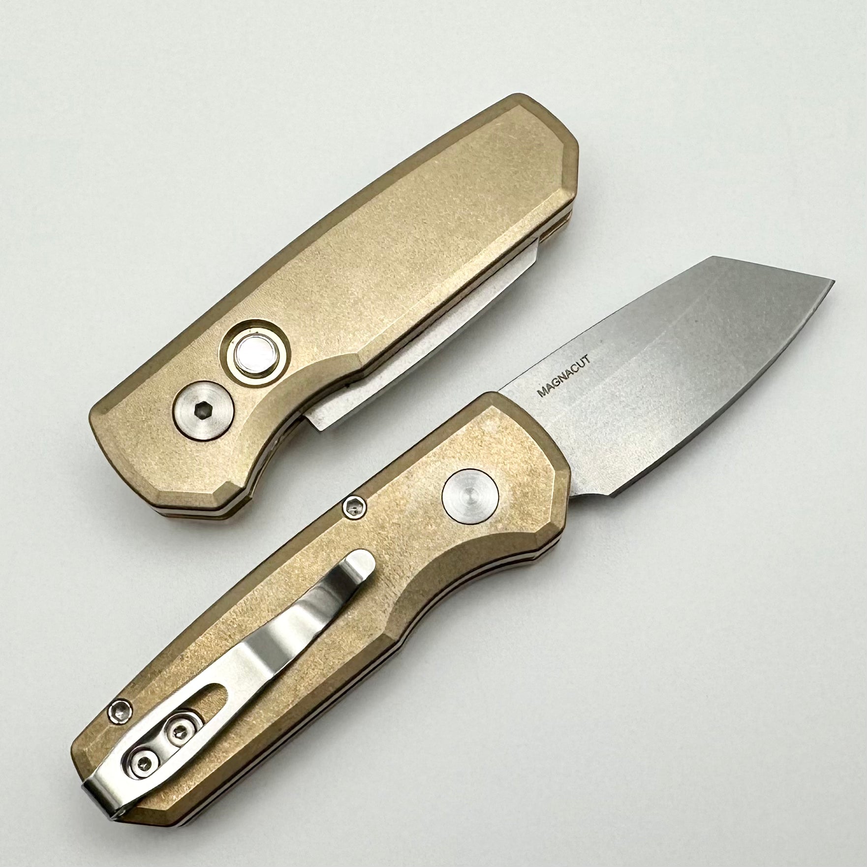 Pro-Tech Runt 5 Premium Folding Knife - AlBronze Handle & Stonewash MagnaCut Blade