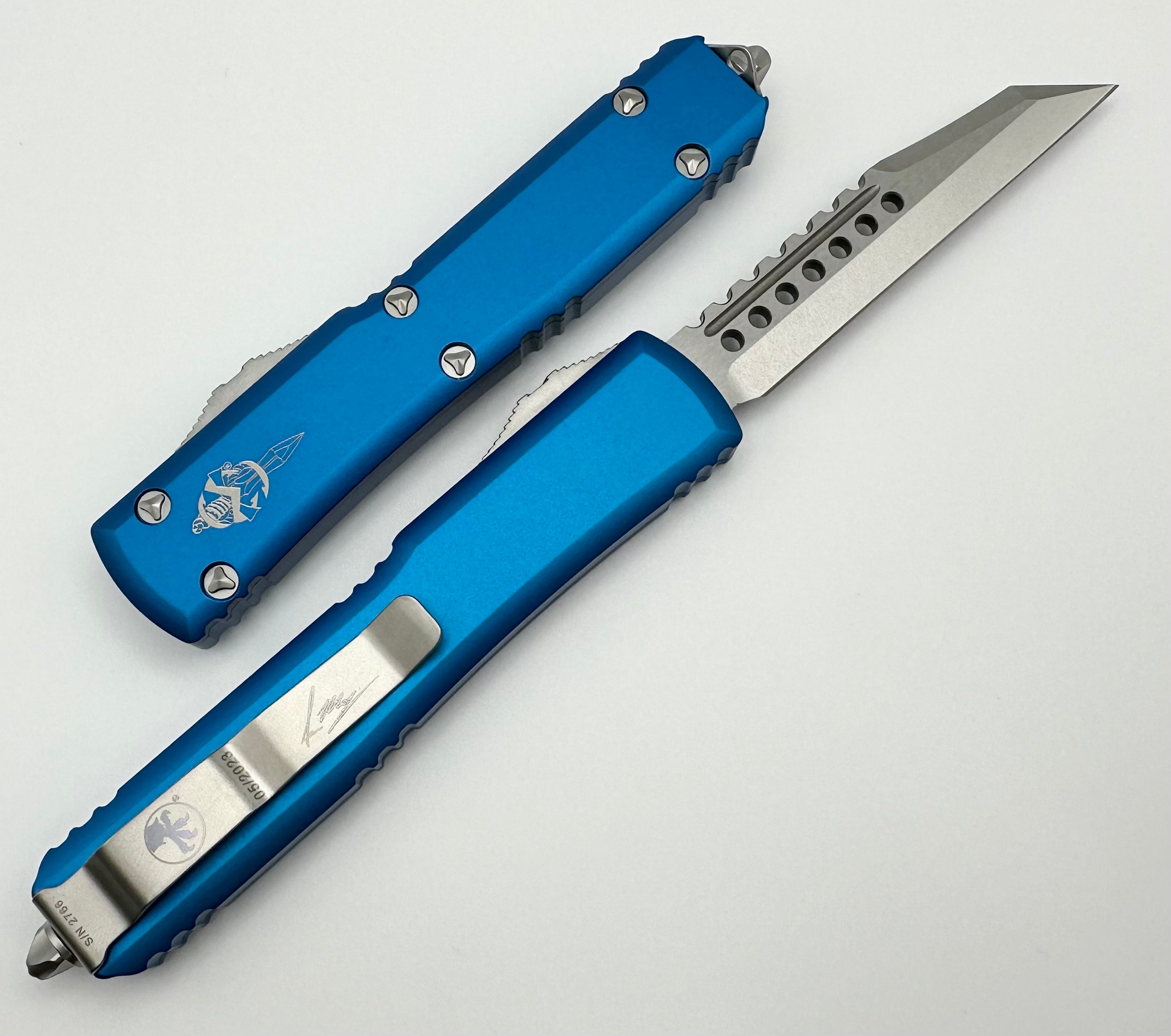 Microtech Ultratech Warhound Stonewash Standard | Premium Blue Signature Series