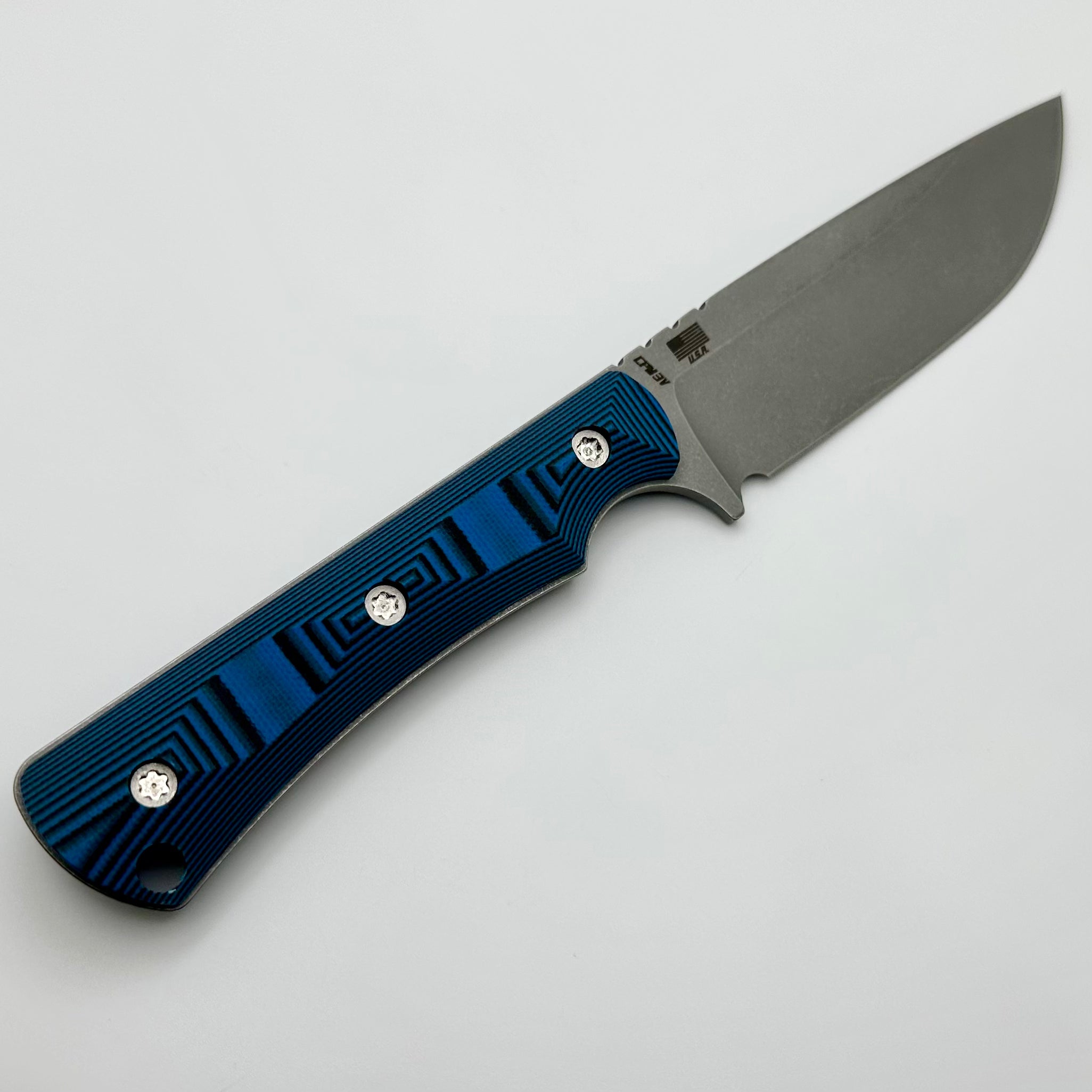 McNees Ridge Runner 3.6 Premium Fixed Blade - Blue/Black G-10 Handle with Atomic CPM-3V Steel