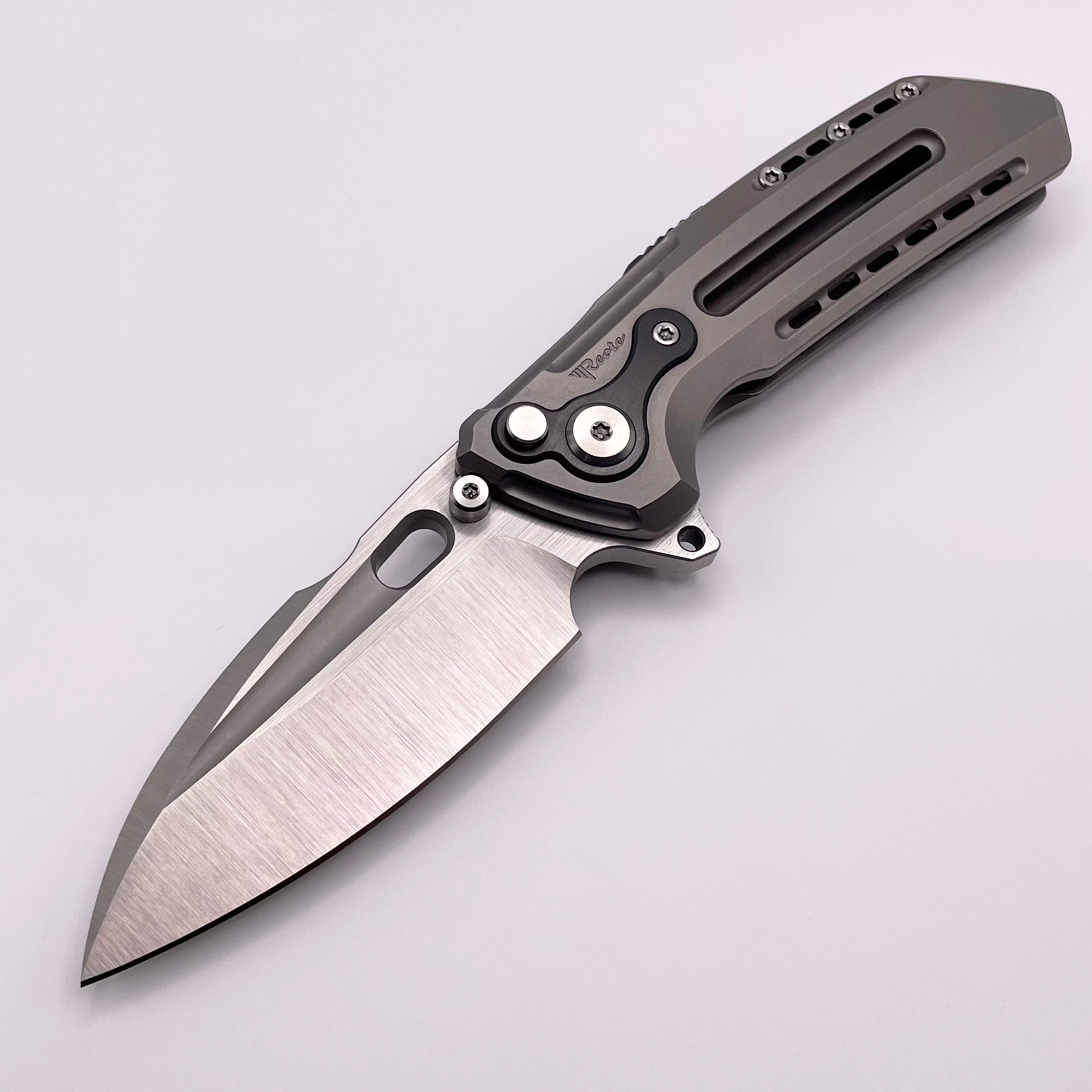 Premium Reate T6000 Titanium Knife with Zirconium Inlays & M390 Blade - Pre-Owned Excellence