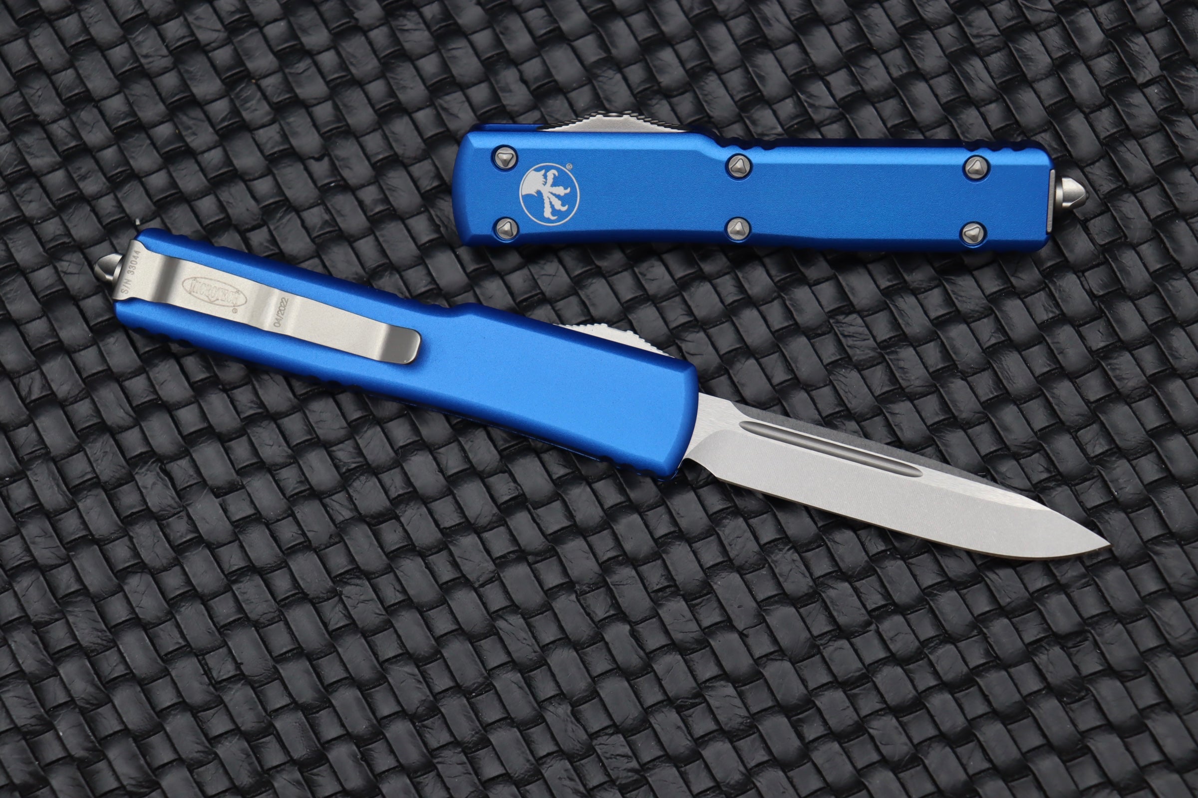 Microtech UTX-70 Compact EDC Knife | Stonewash & Blue Handle | M390 Steel