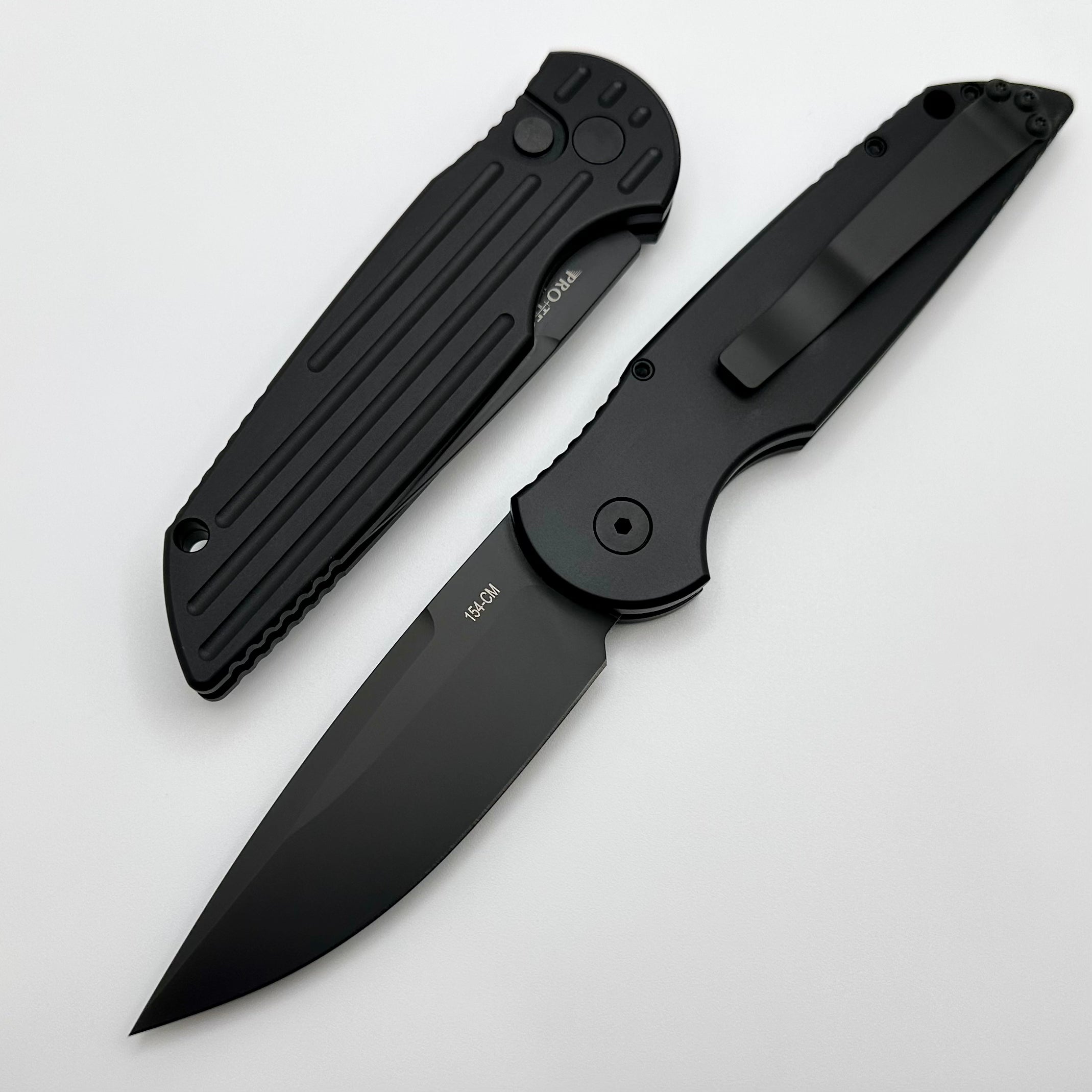 Pro-Tech TR-3 Left-Handed EDC Knife - Black DLC 154-CM Blade & Grooved Handle