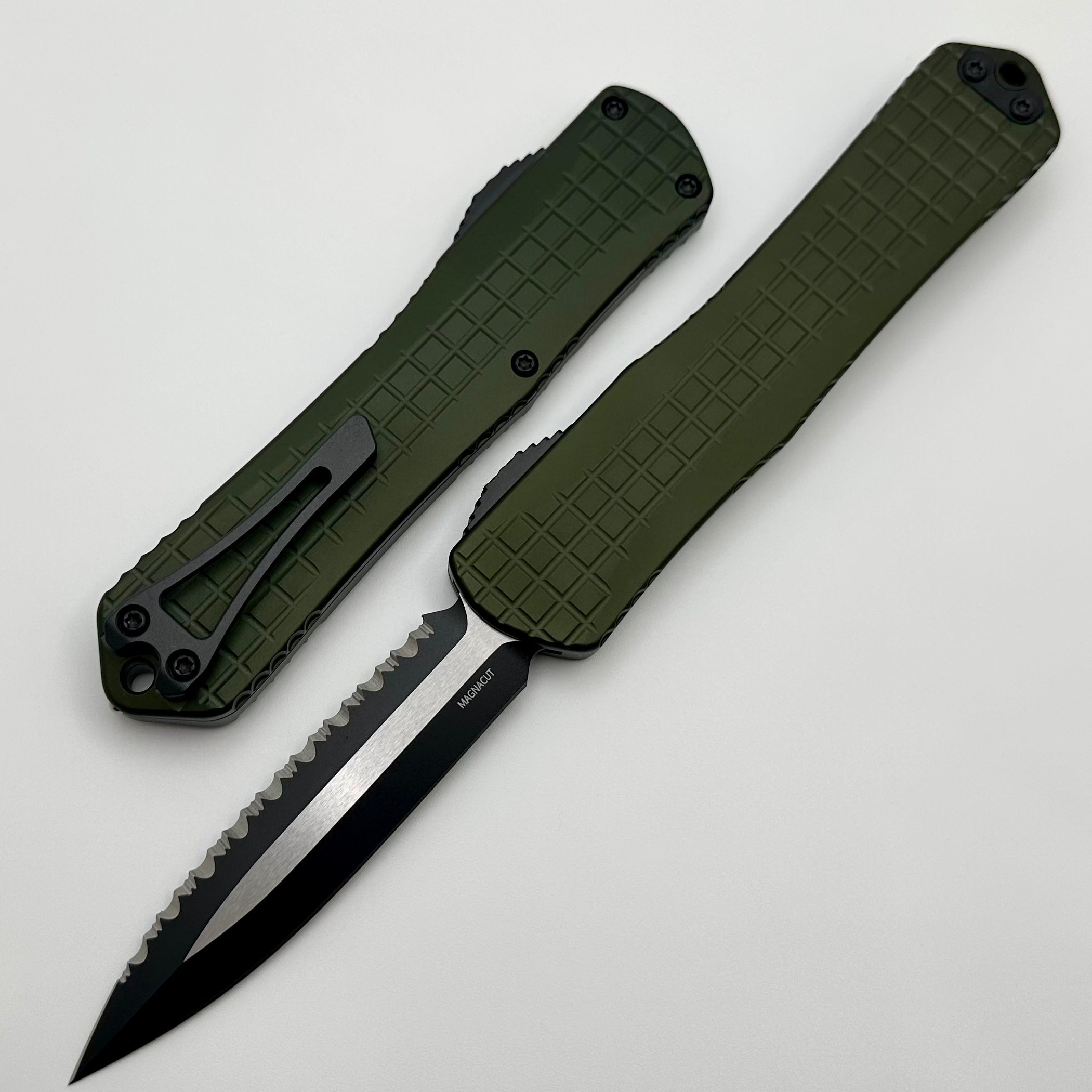 Heretic Knives Manticore X Ultimate Green Frag Handle & Two Tone Black D/E Full Serrated MagnaCut OTF Knife