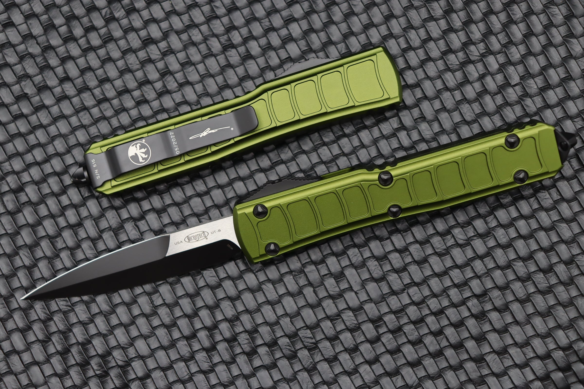 Microtech Ultratech 2 Stepside Bayonet - Premium Black & OD Green Tactical Knife