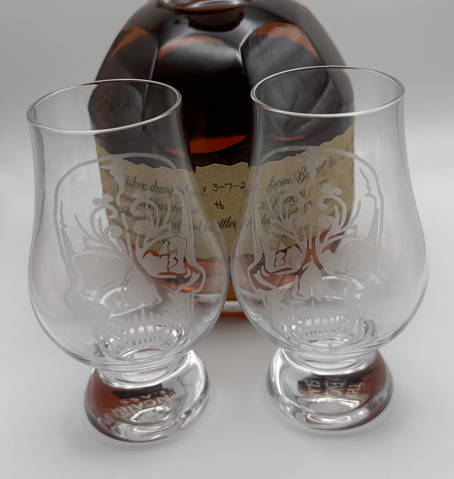 Premium Glencairn Whiskey Glass Set with Borka Blades Logo & Protective Hardcase