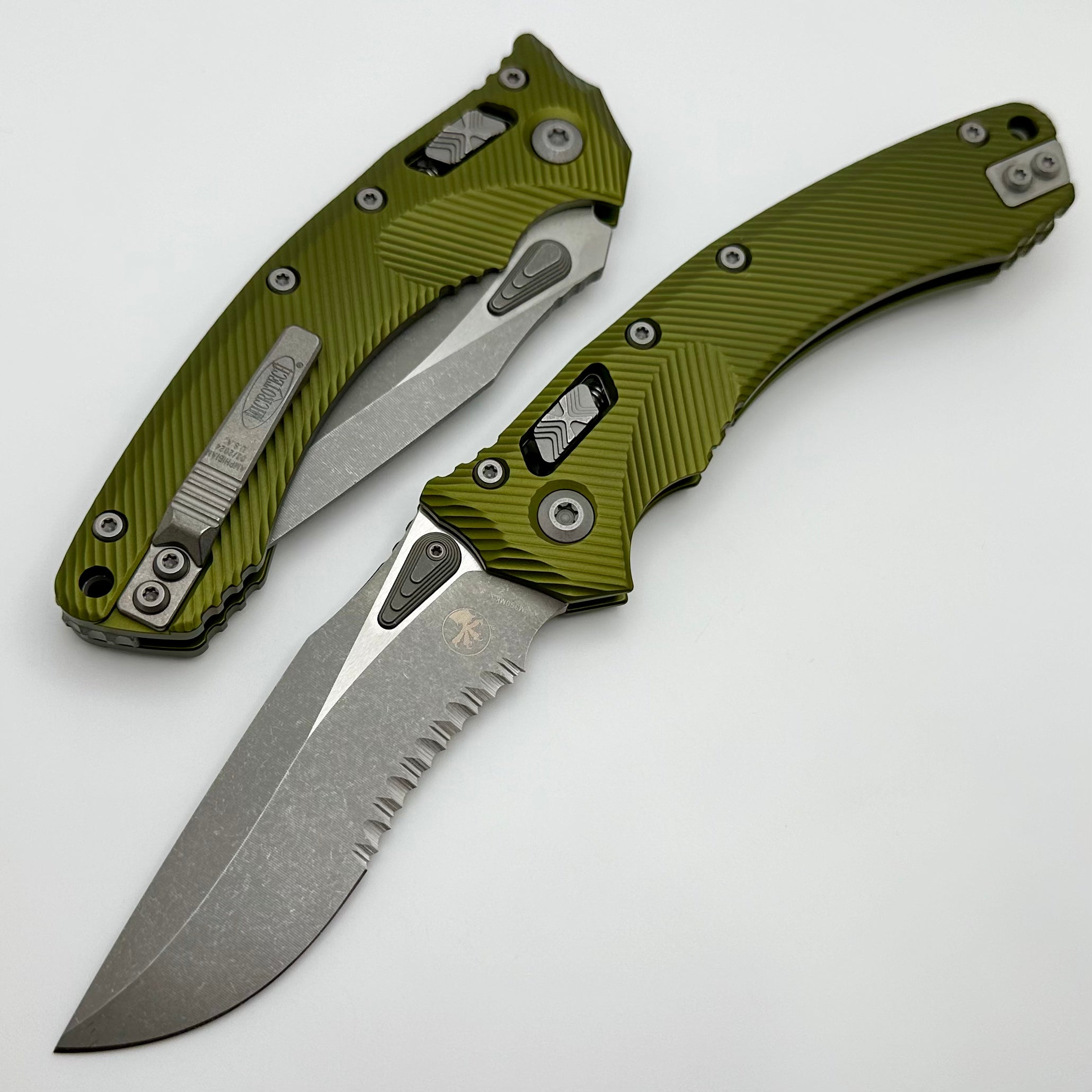 Premium Microtech Amphibian RAM LOK Knife - OD Green Fluted Aluminum, Apocalyptic M390MK Blade