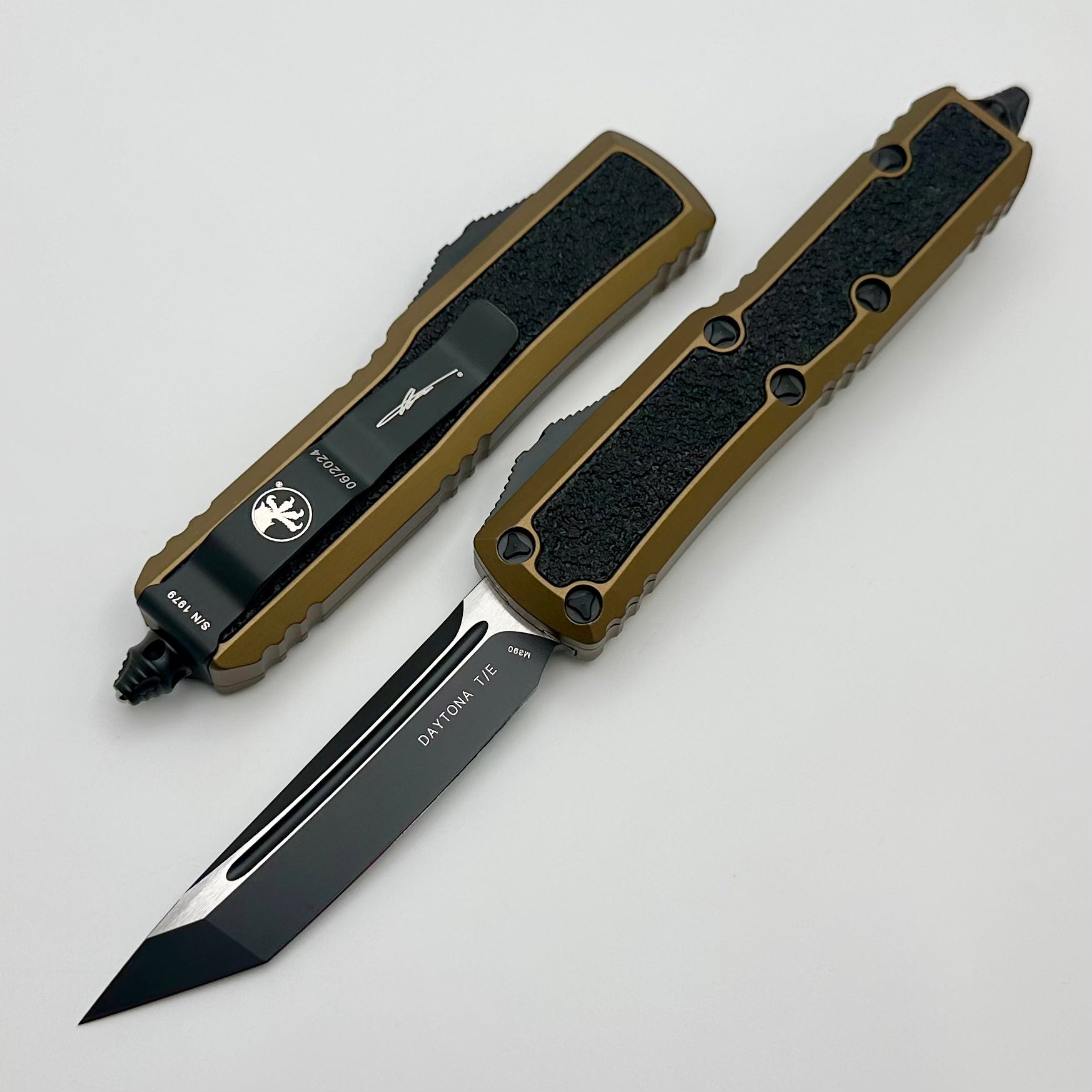 Premium Microtech Daytona Tanto Tactical Knife with Grip Tape Inlays - Signature Series 127-1TAS