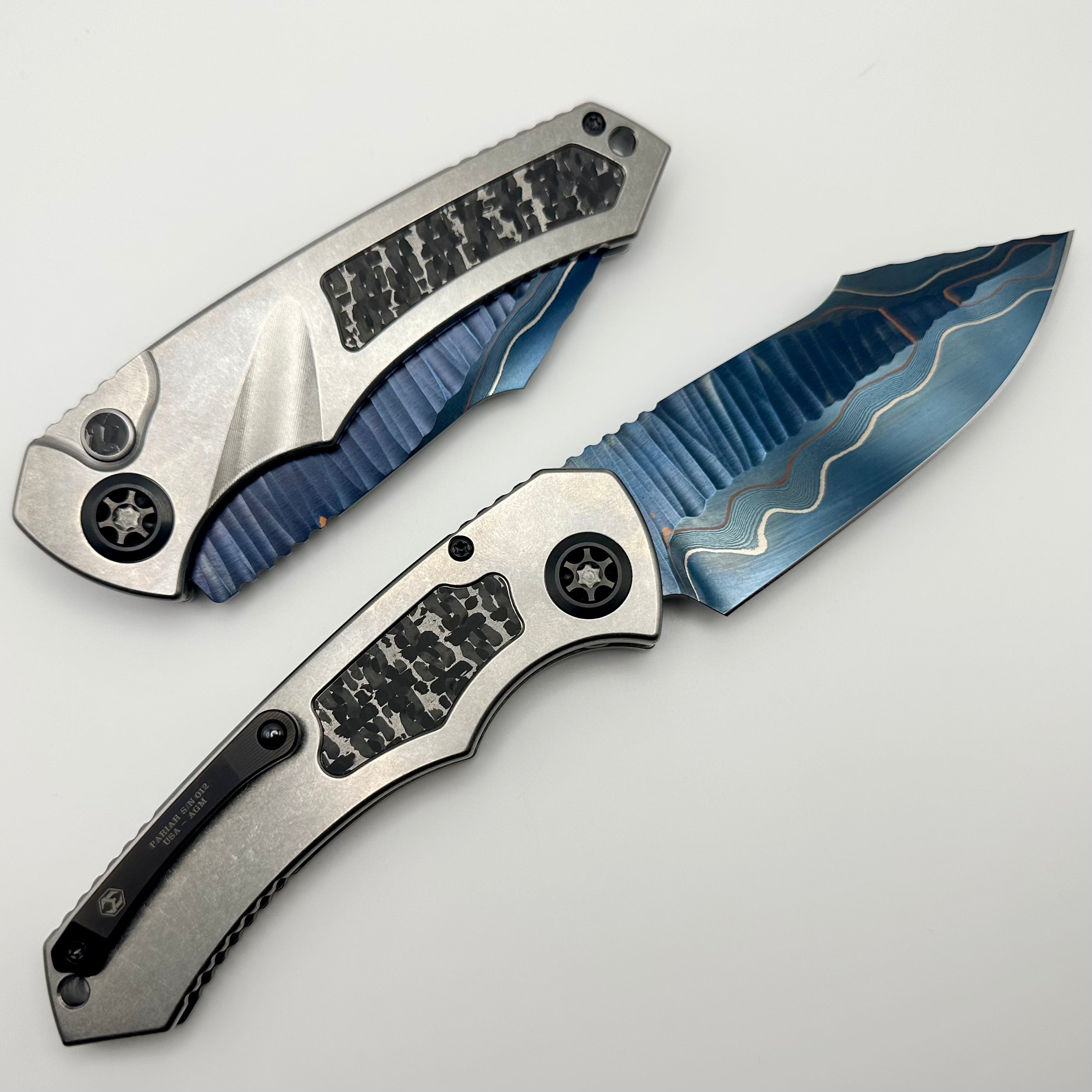 Heretic Knives Pariah Auto Custom Titanium - Premium Damascus Blade with Fat Carbon Snakeskin Inlays