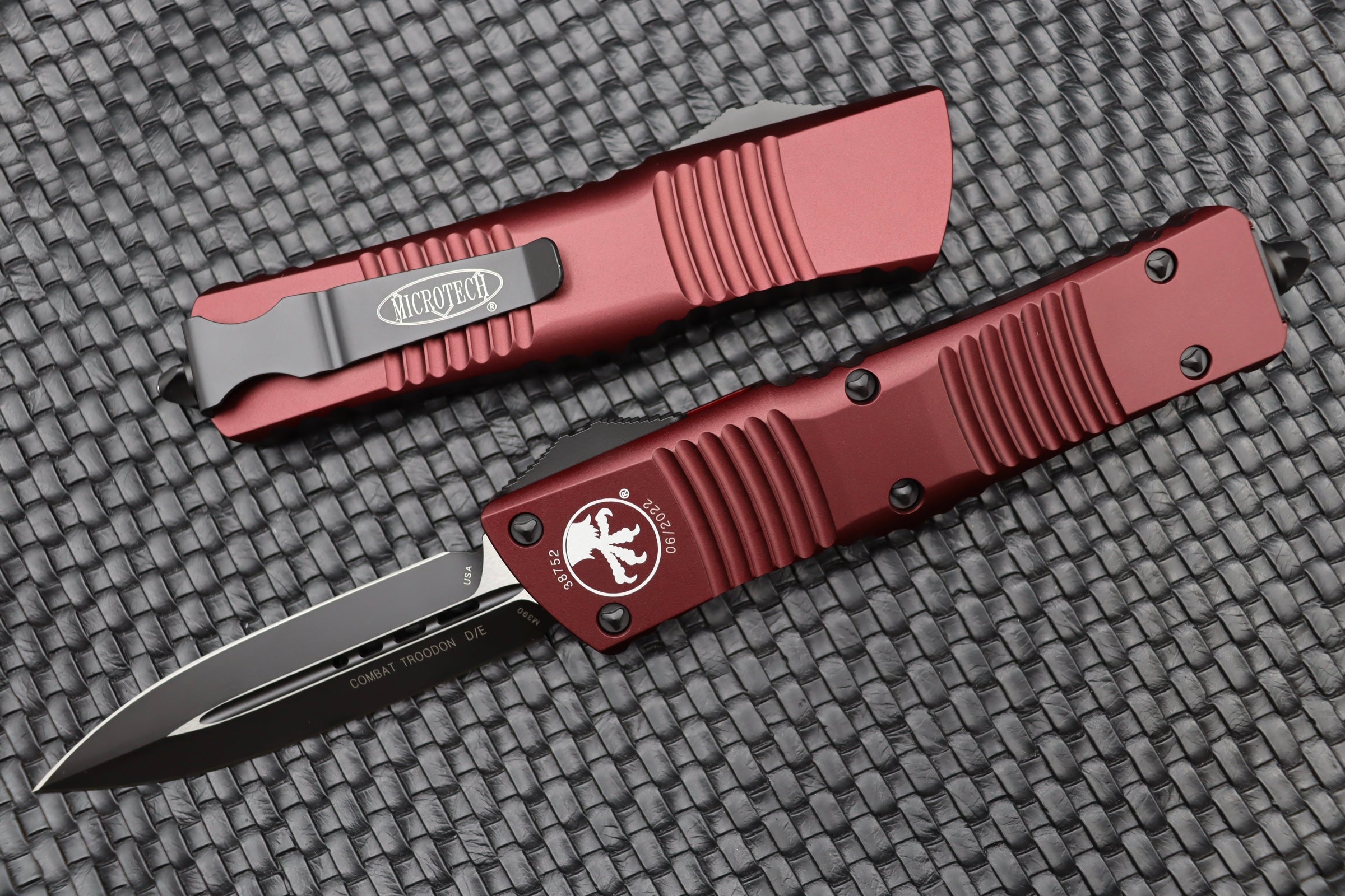 Premium Microtech Combat Troodon D/E Tactical Knife - Black & Merlot Red