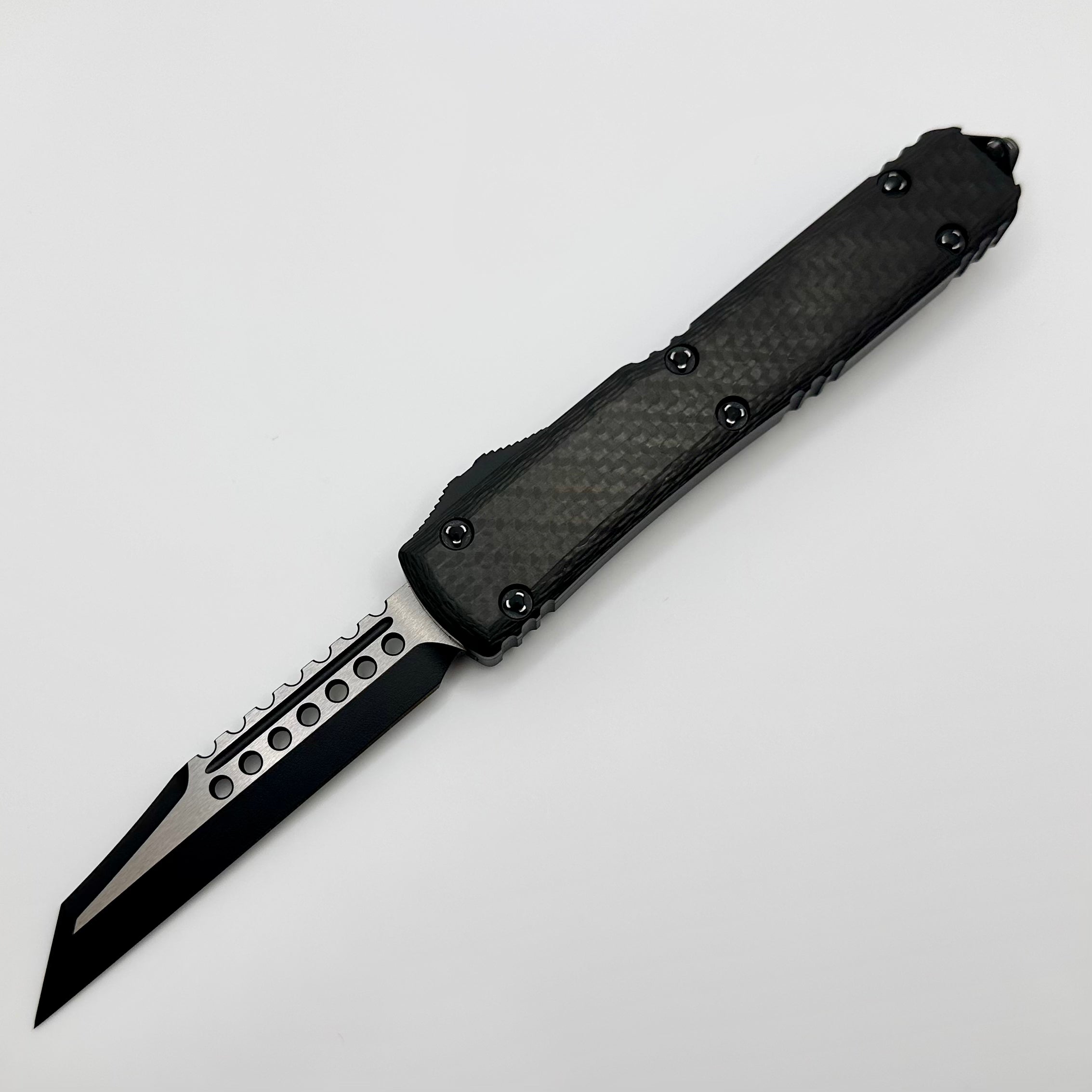 Microtech Ultratech Warhound Tactical Knife - Carbon Fiber & Ringed Hardware Signature Series